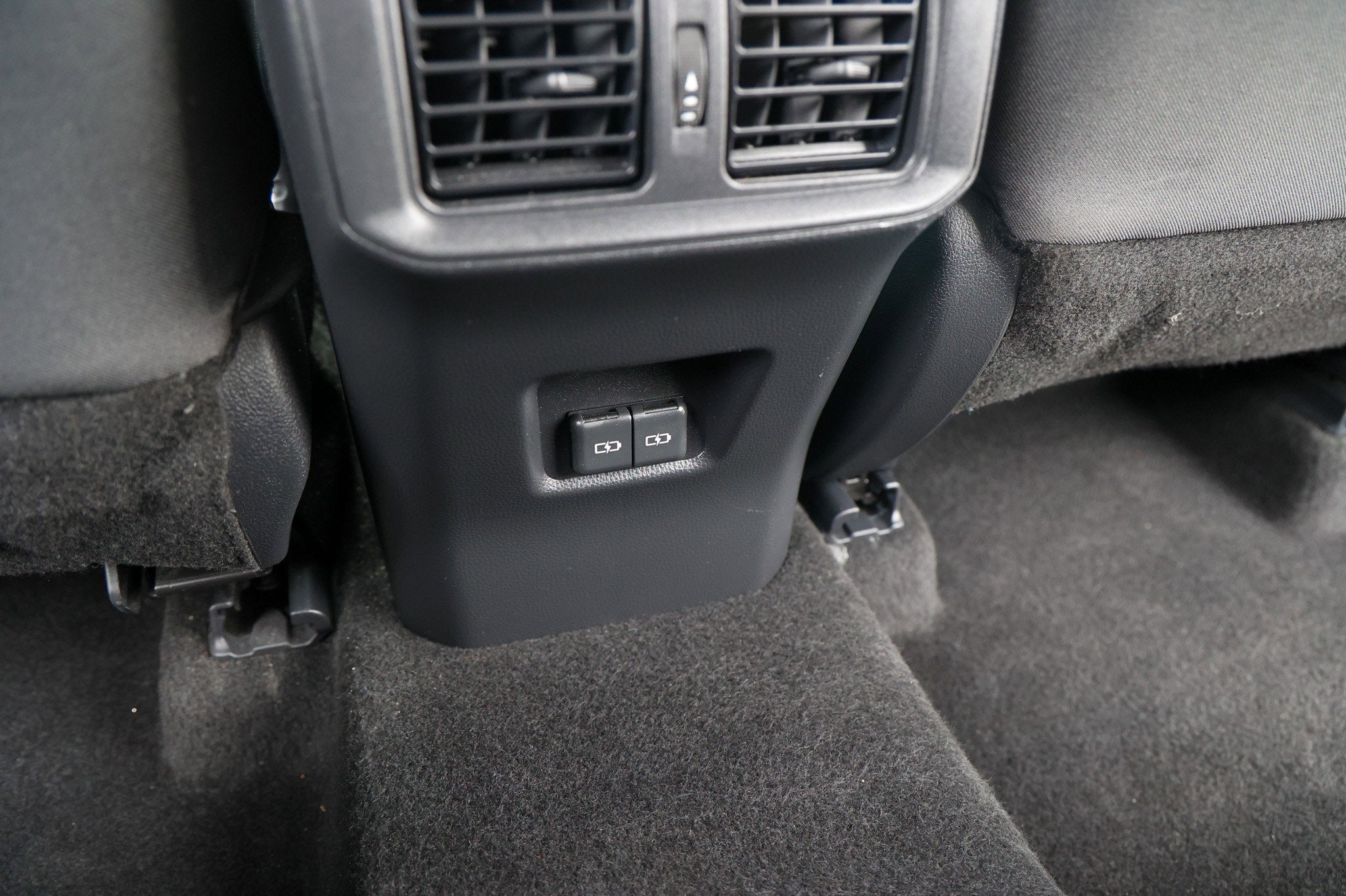 2024 Toyota RAV4 HYBRID Hybrid XLE