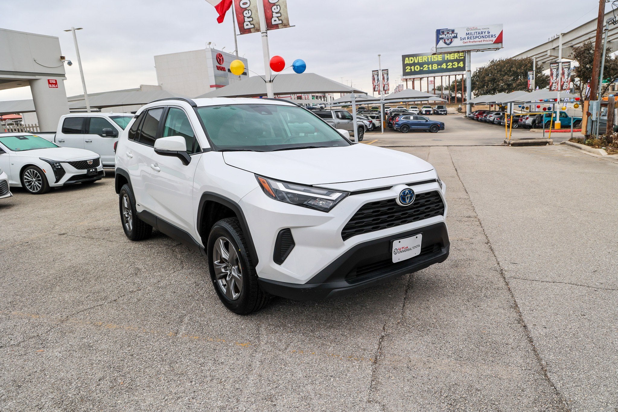 2024 Toyota RAV4 HYBRID Hybrid XLE