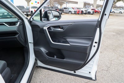 2024 Toyota RAV4 HYBRID Hybrid XLE