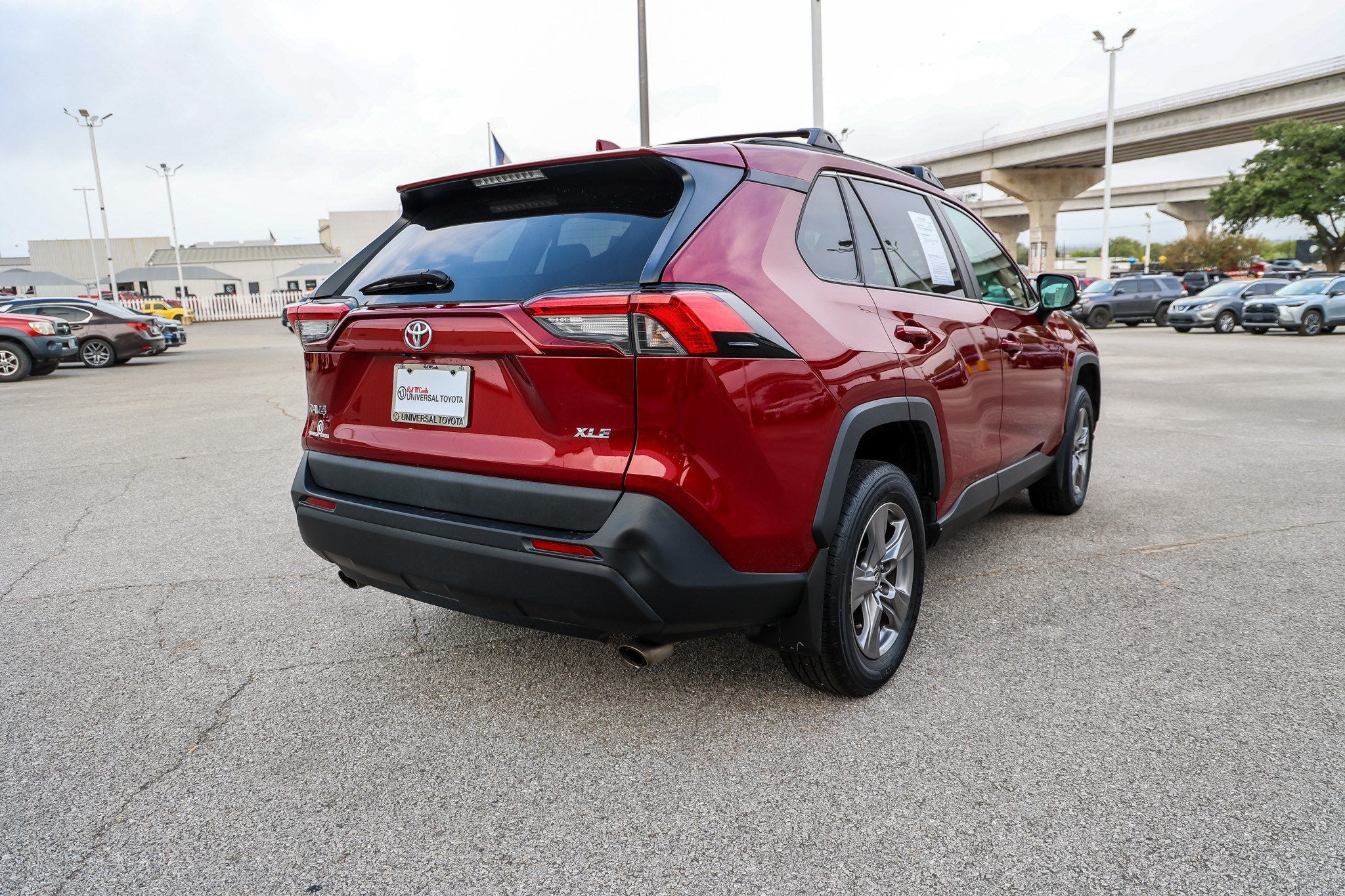 2024 Toyota RAV4 XLE