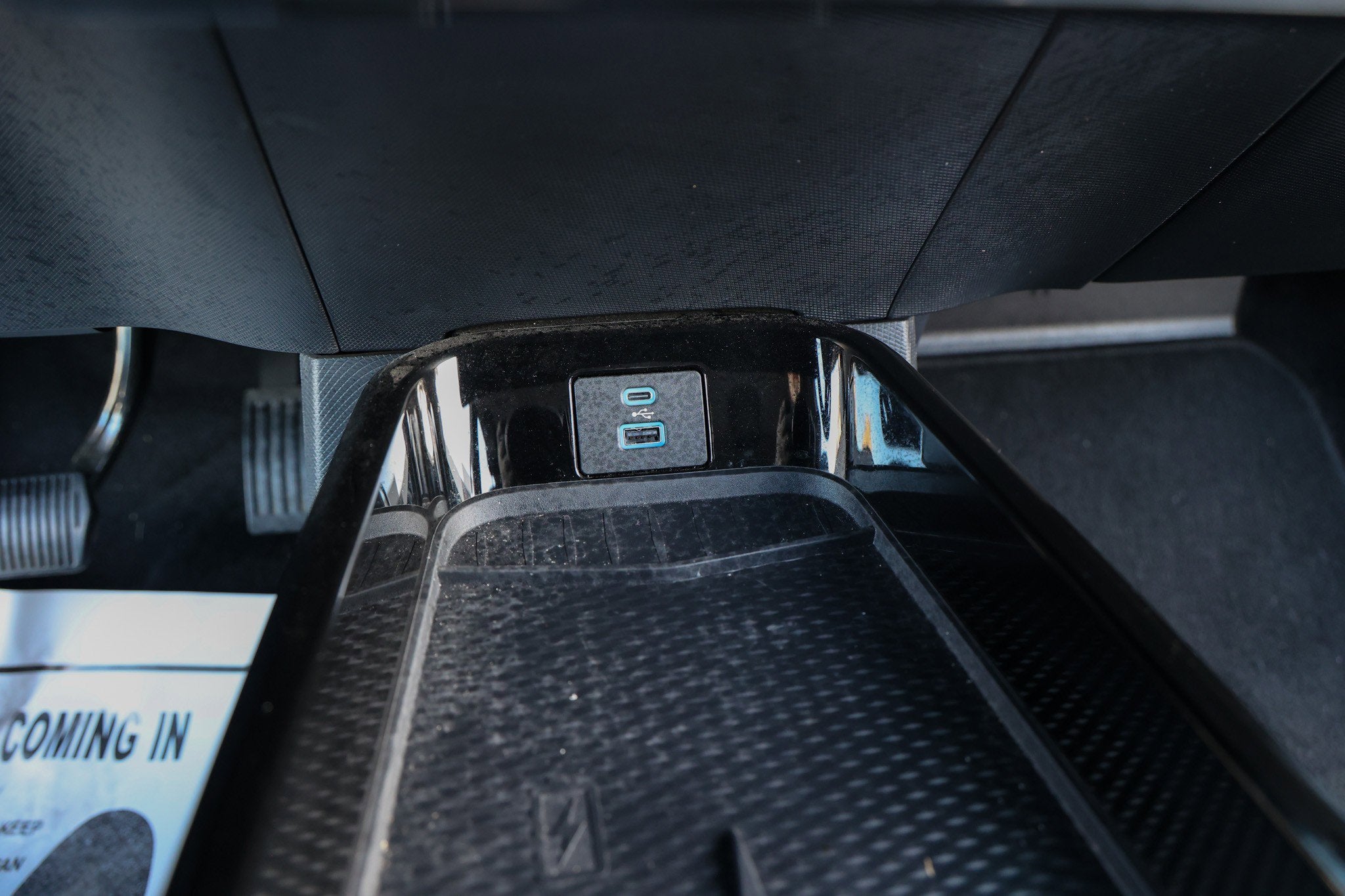 2024 Ford Mustang Mach-E Select