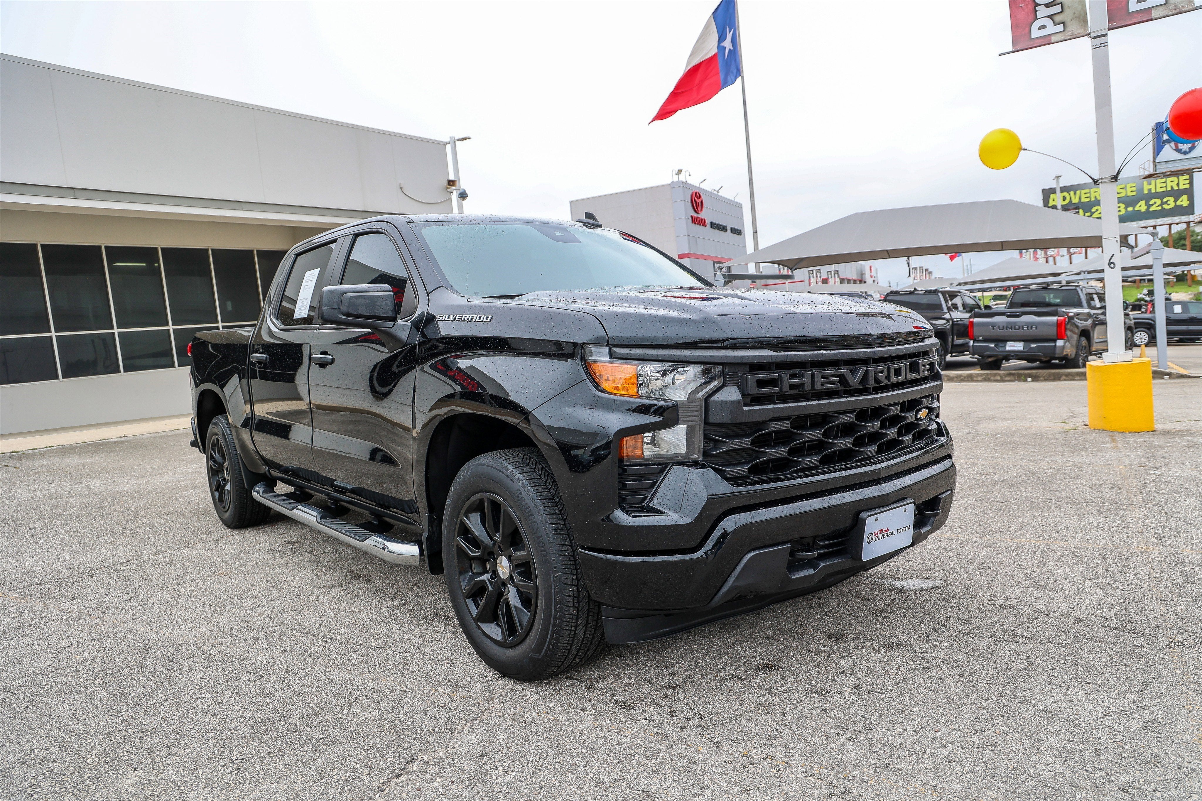 2024 Chevrolet Silverado Custom