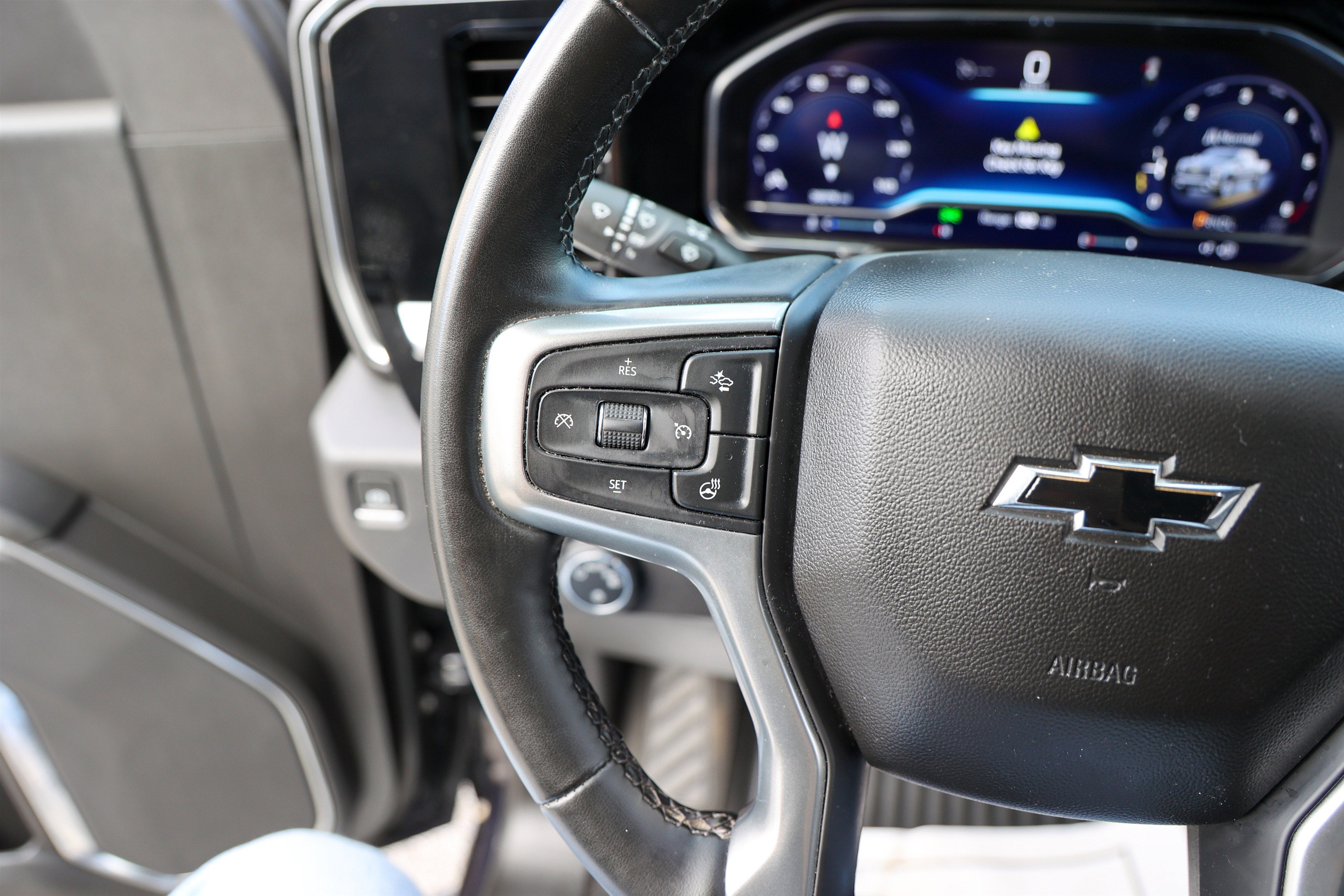 2024 Chevrolet Silverado LT
