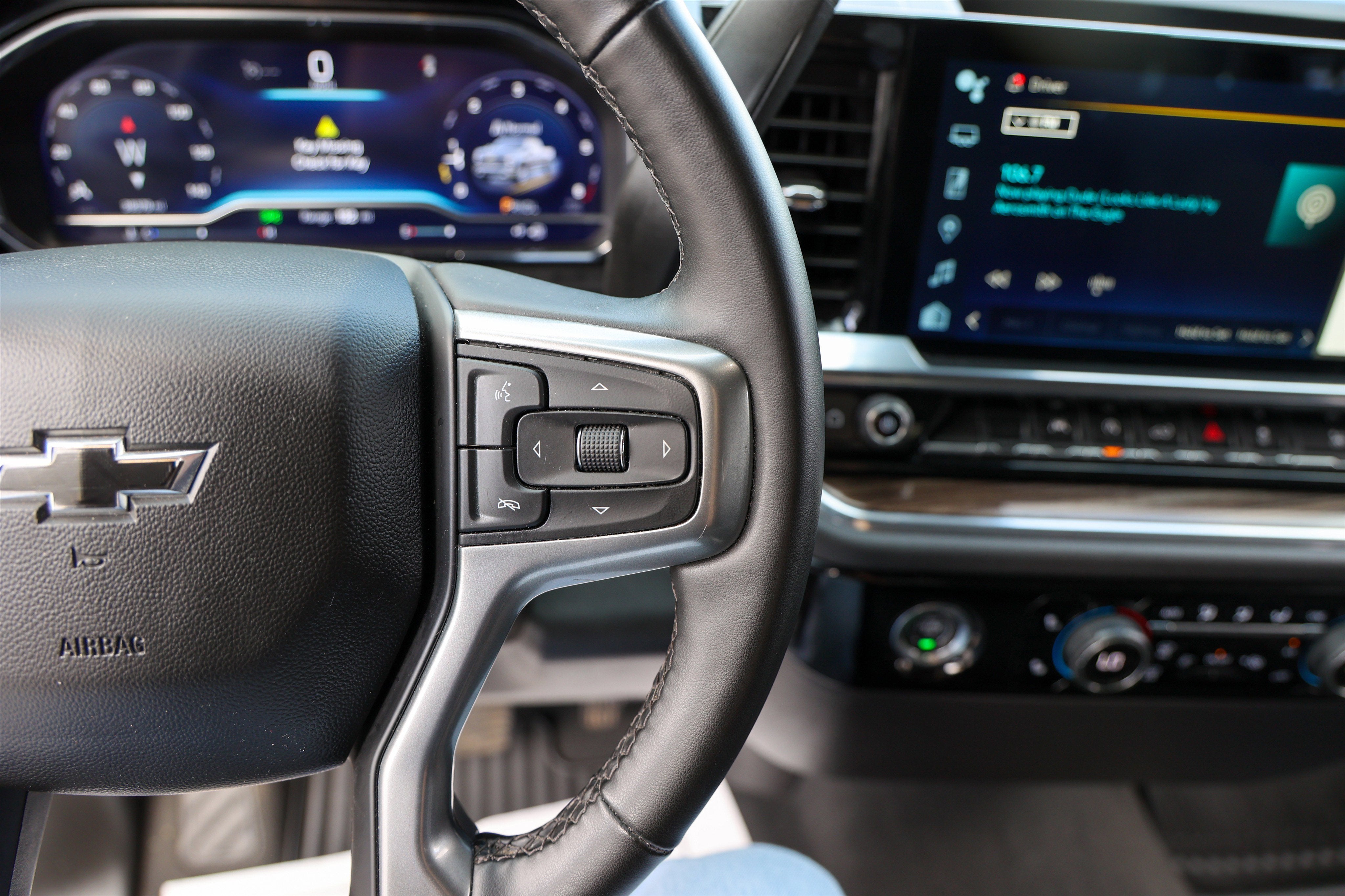 2024 Chevrolet Silverado LT