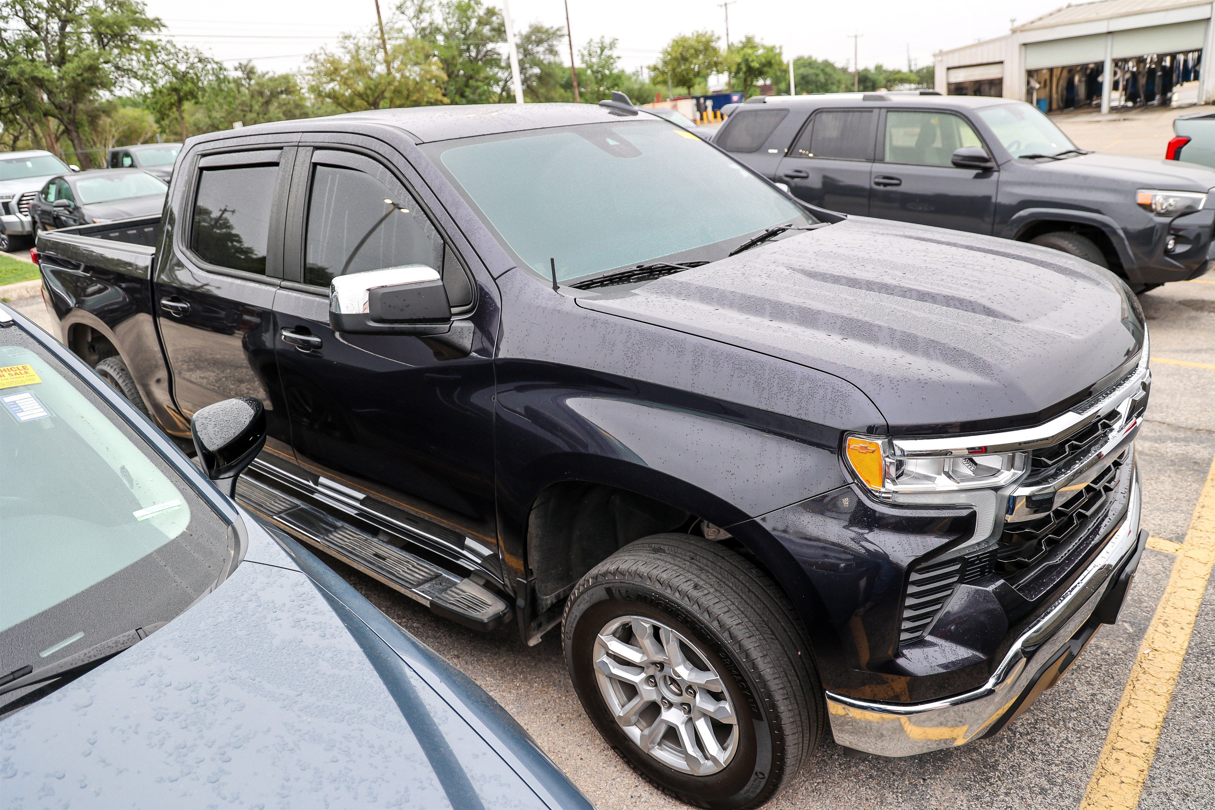 2024 Chevrolet Silverado LT