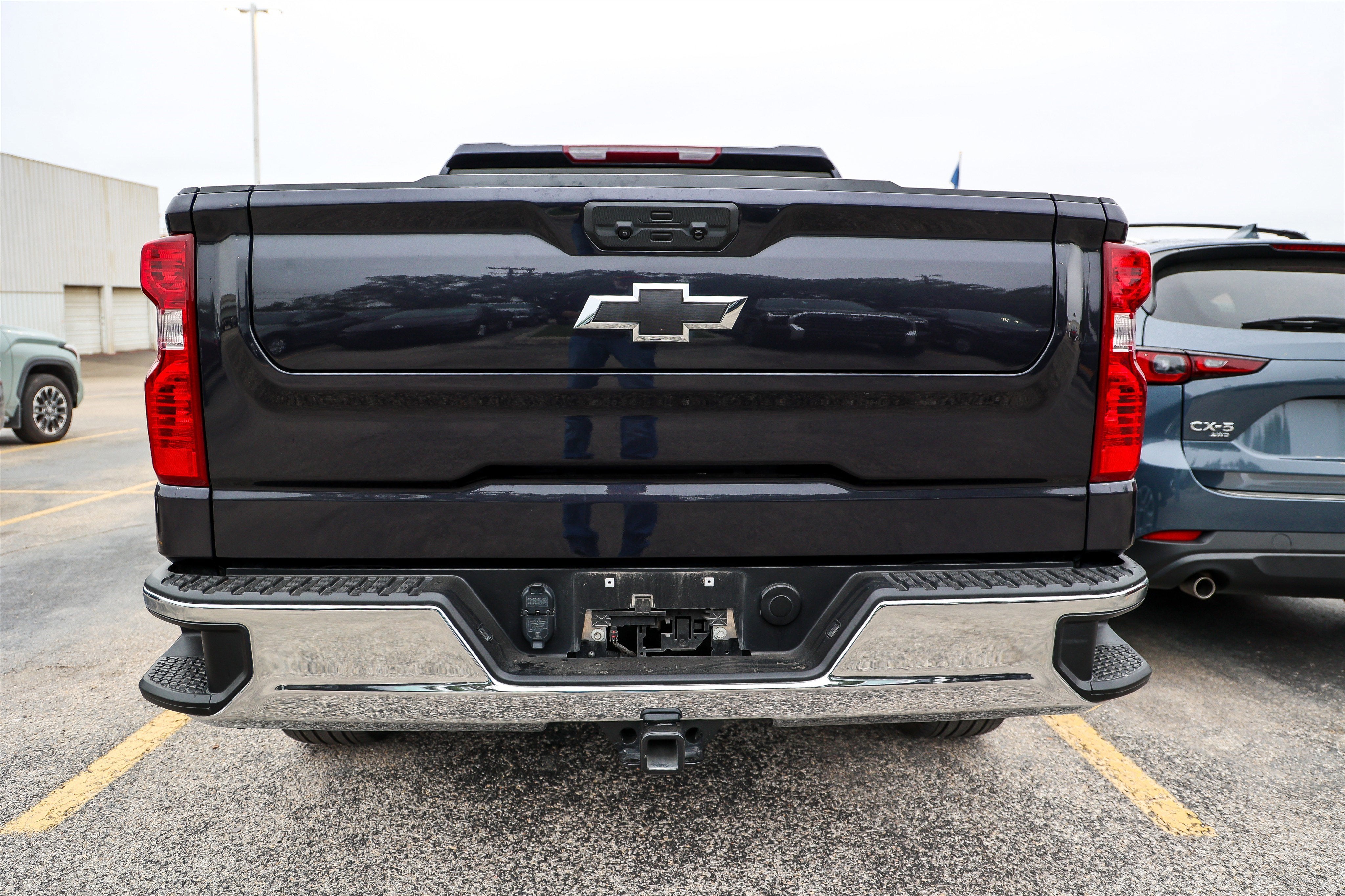 2024 Chevrolet Silverado LT