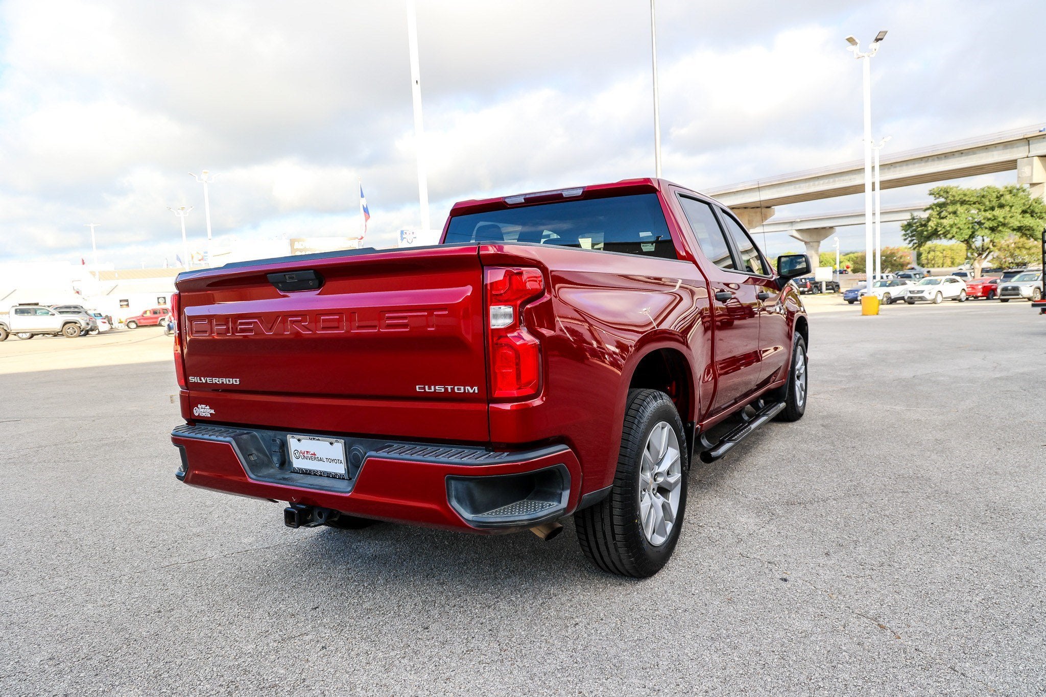 2022 Chevrolet Silverado LTD Custom