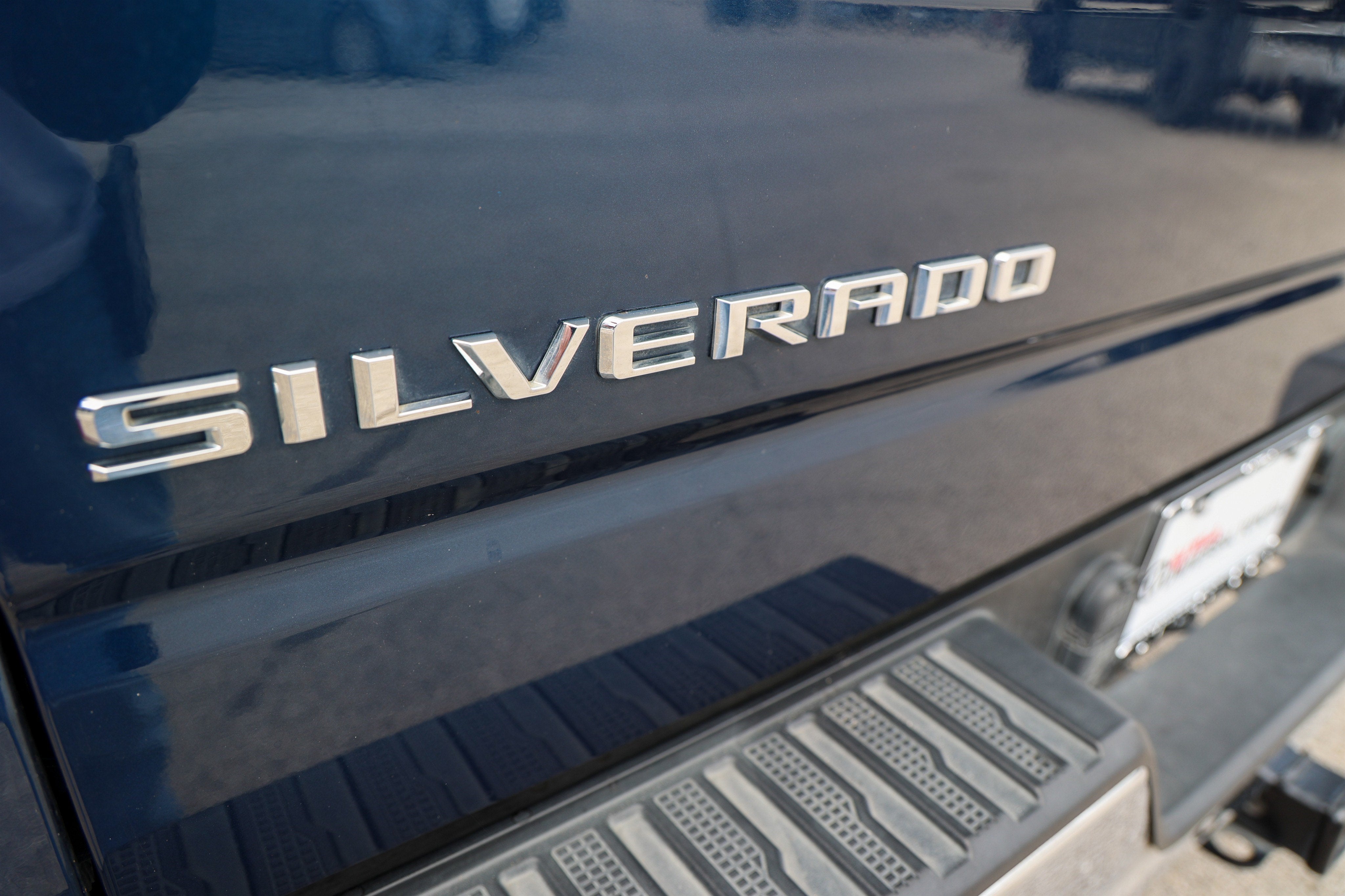 2021 Chevrolet Silverado LT