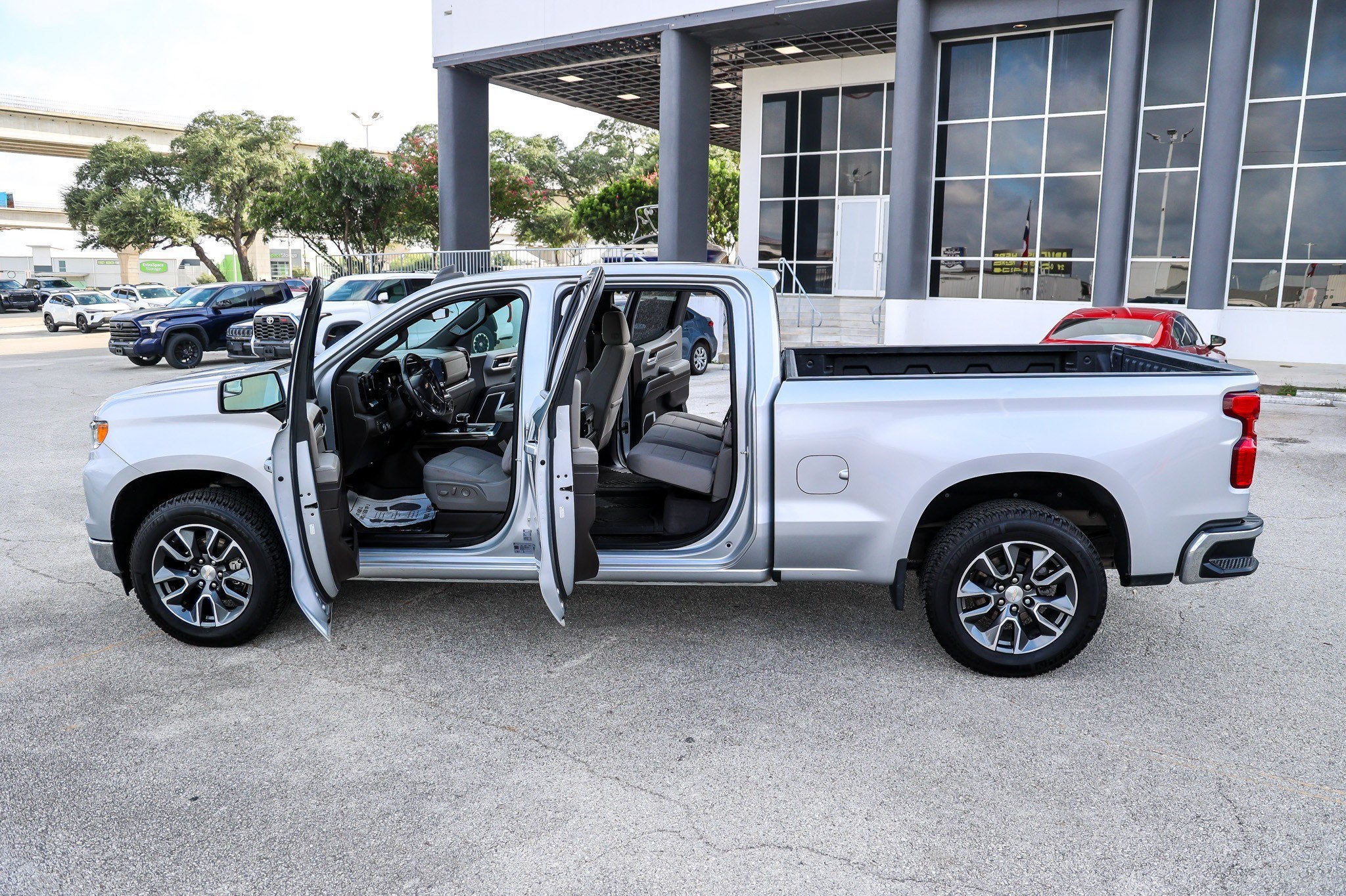 2022 Chevrolet Silverado LT
