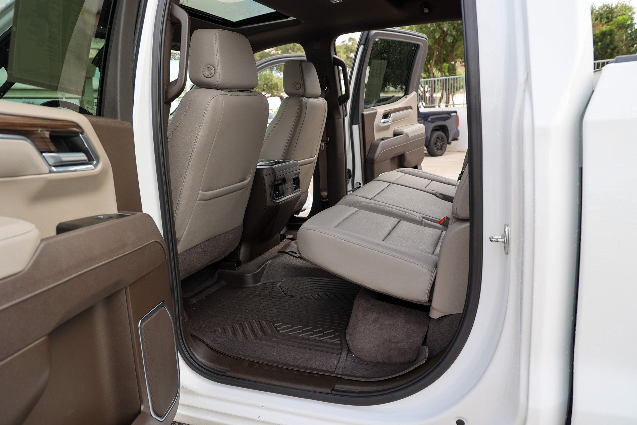 2025 Chevrolet Silverado LT Trail Boss