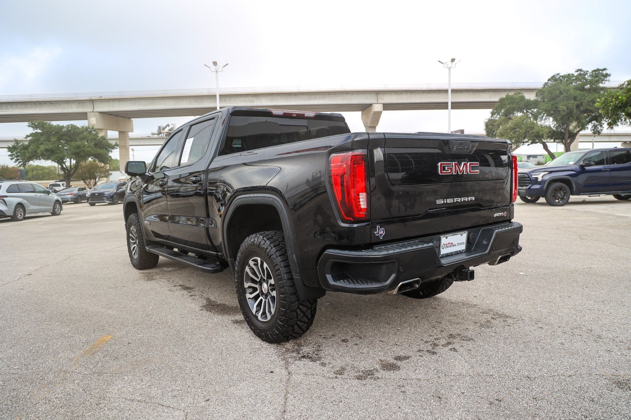 2019 GMC Sierra AT4