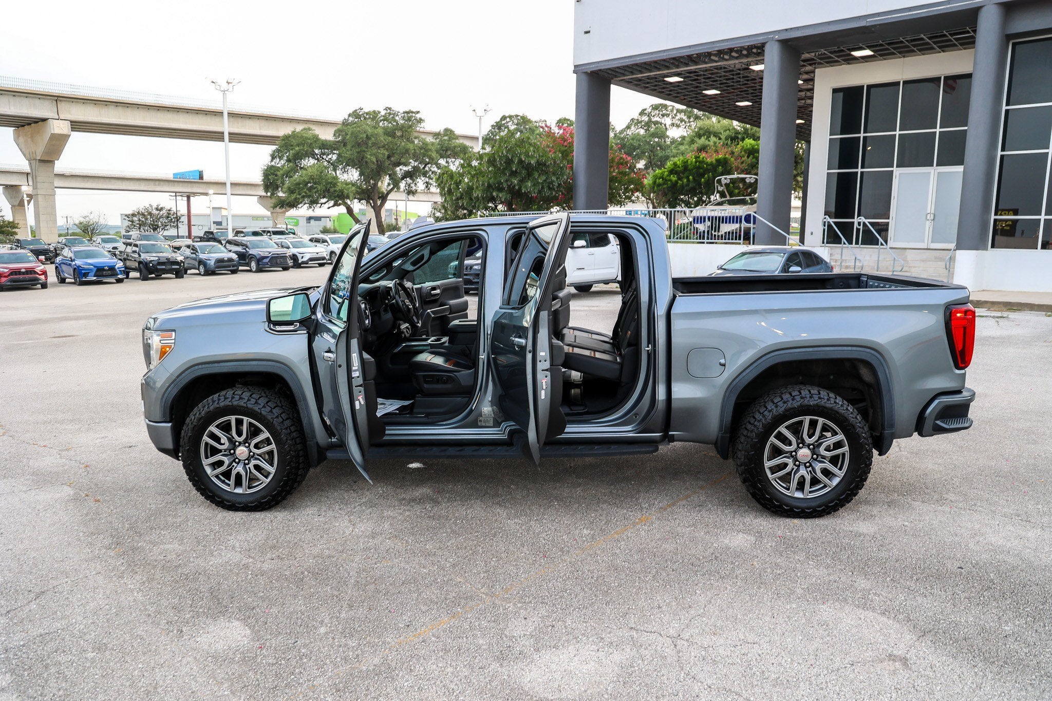 2021 GMC Sierra AT4