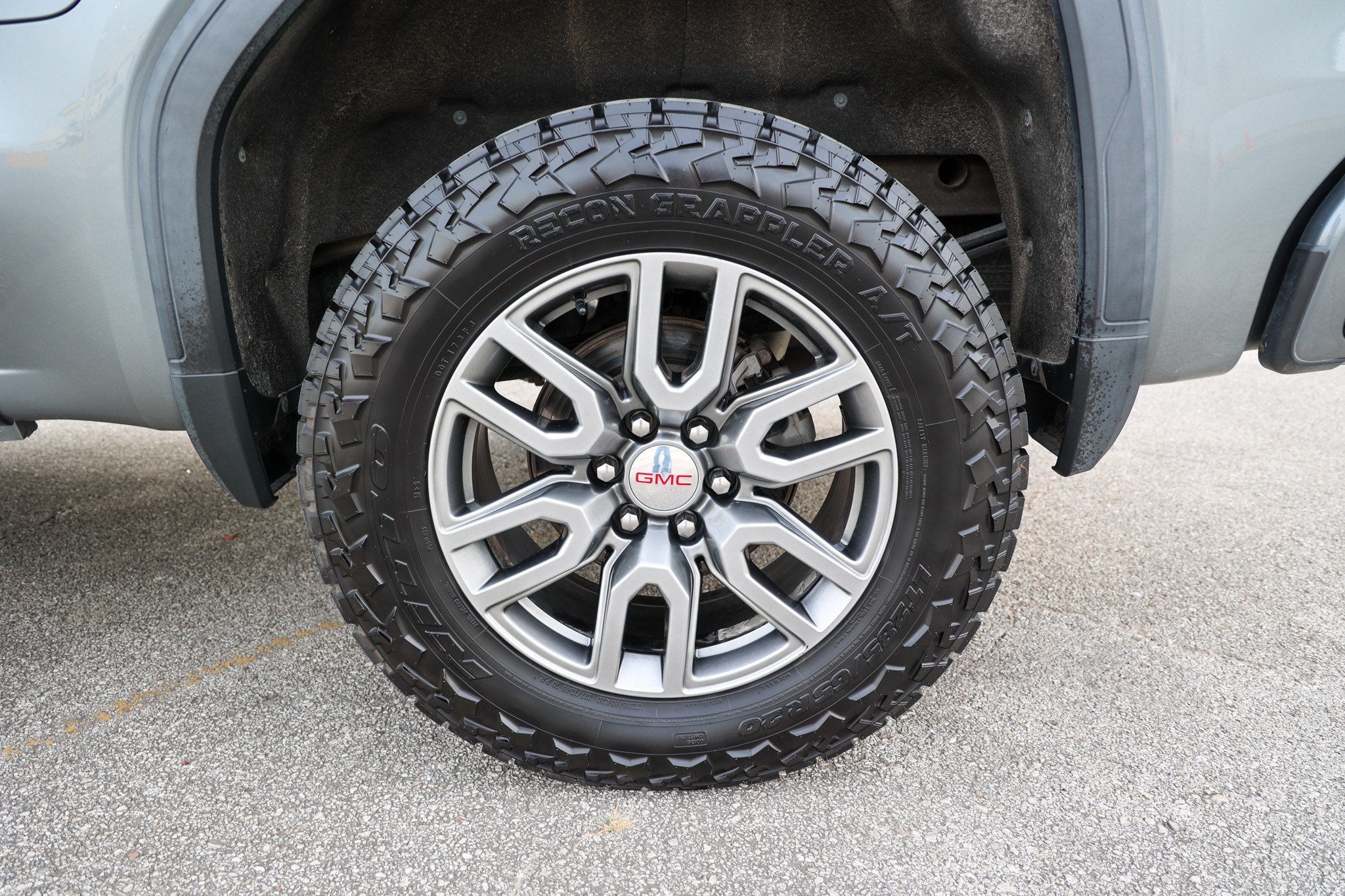 2021 GMC Sierra AT4