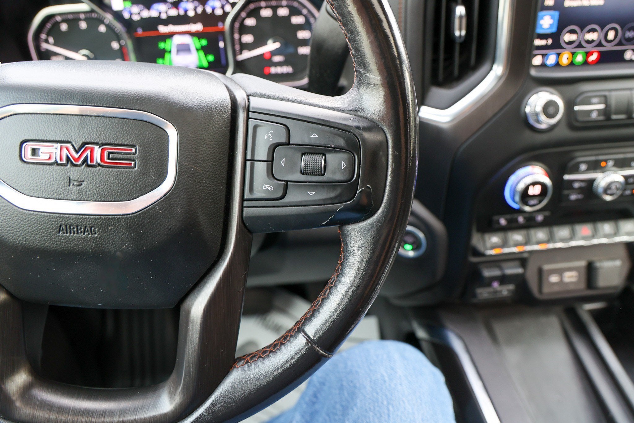 2021 GMC Sierra AT4