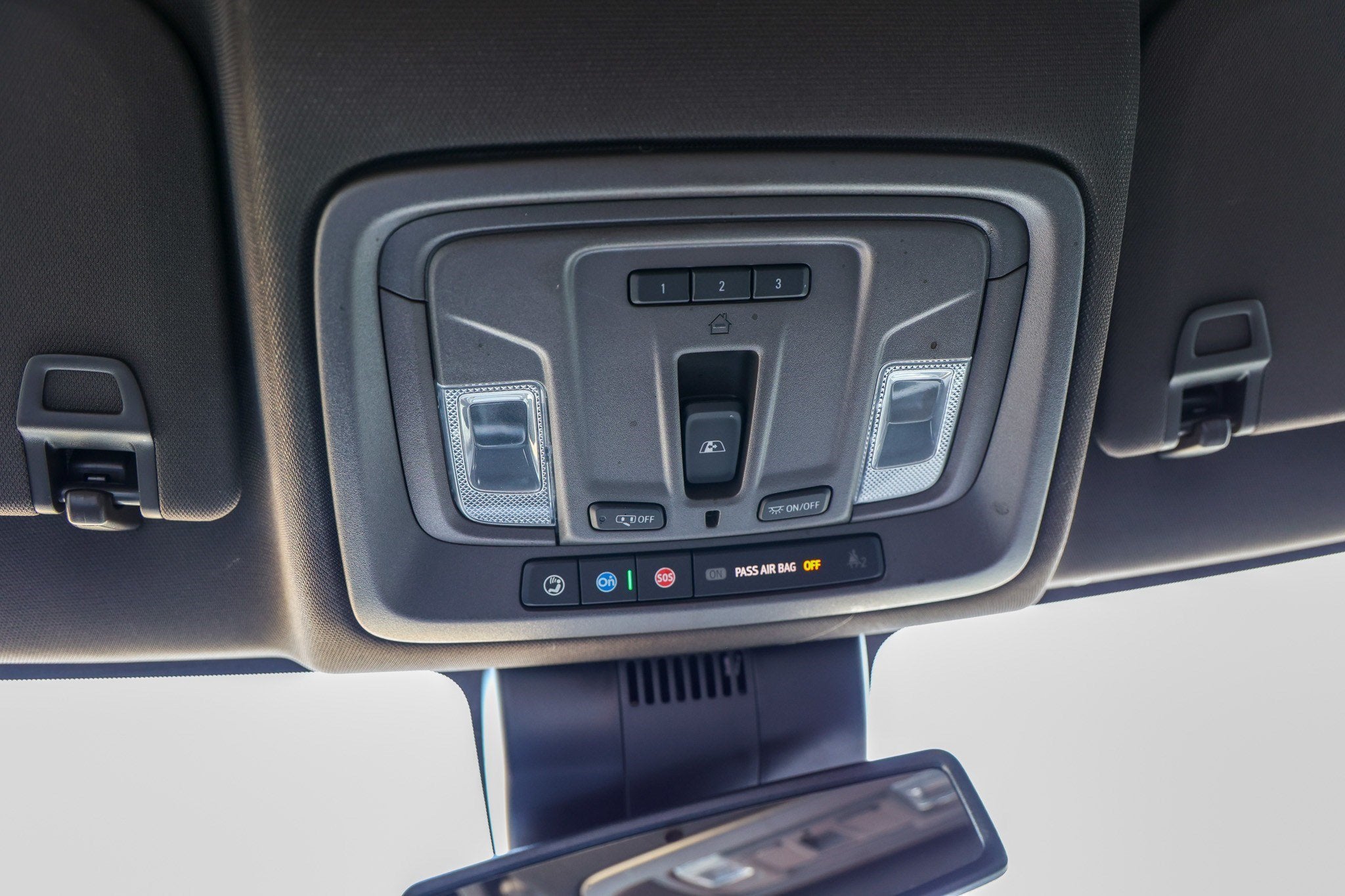 2024 GMC Sierra SLT