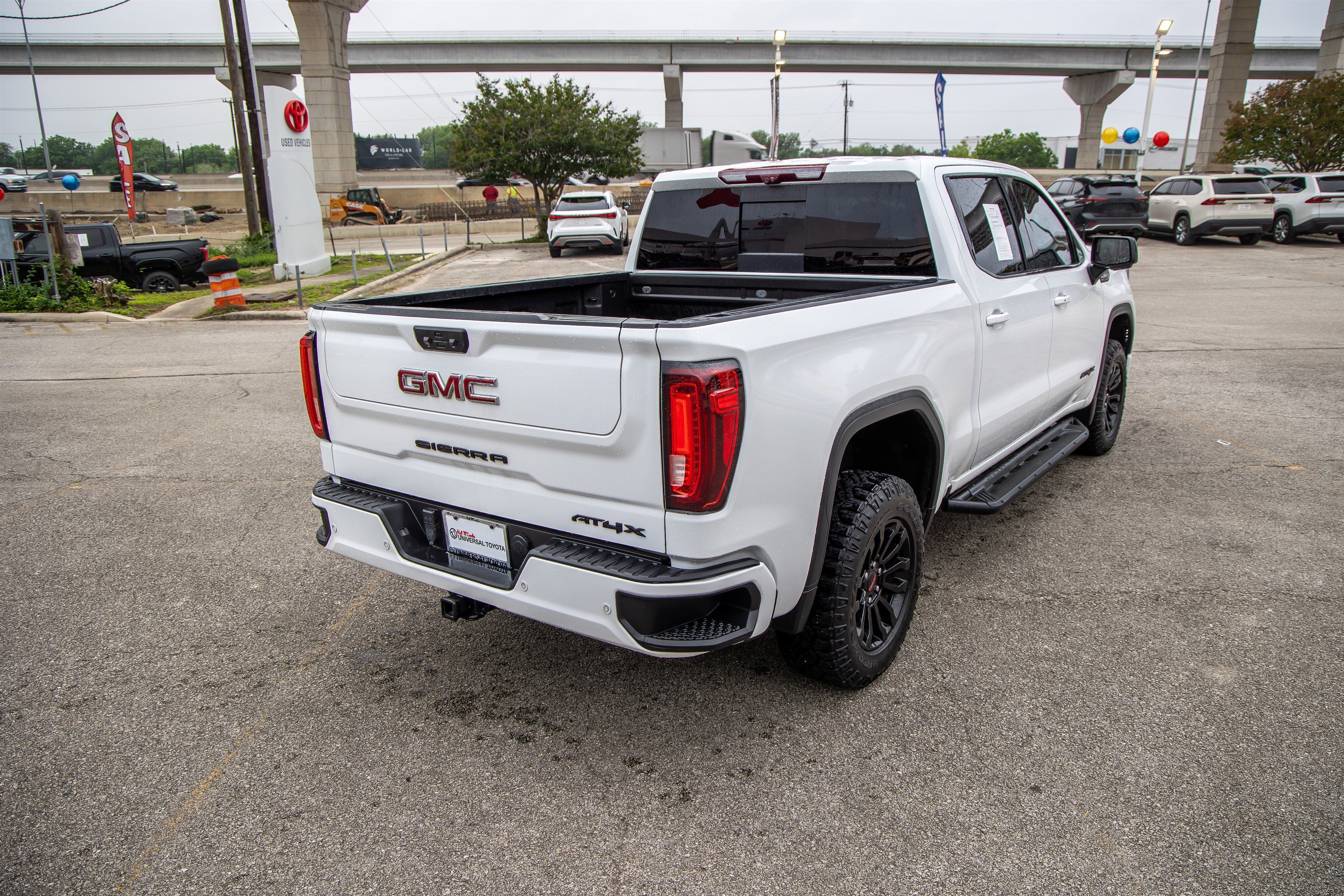 2023 GMC Sierra AT4X
