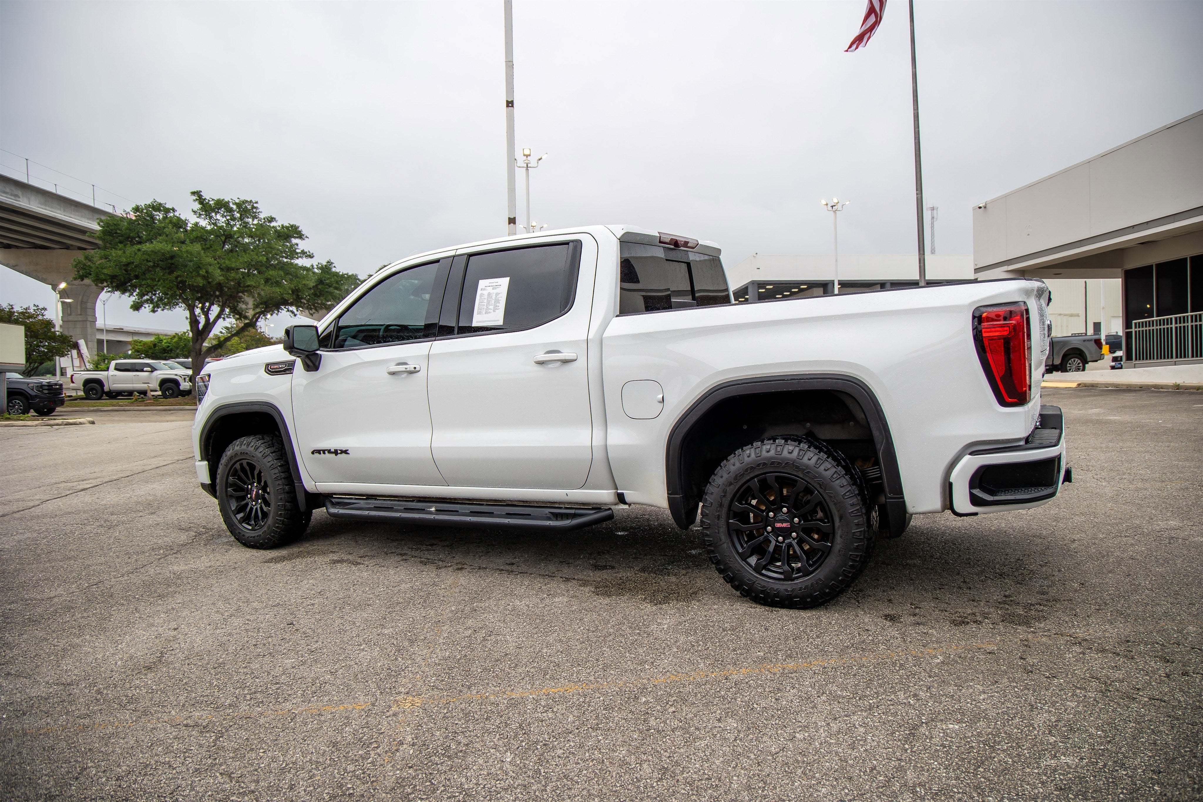 2023 GMC Sierra AT4X