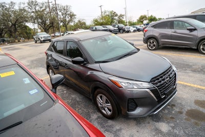 2025 Nissan Kicks Play S