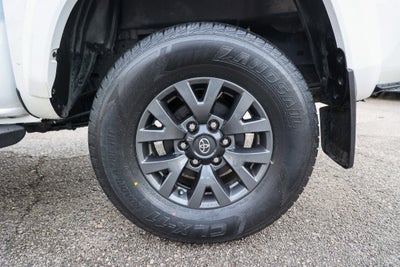 2023 Toyota TACOMA SR5 SR5