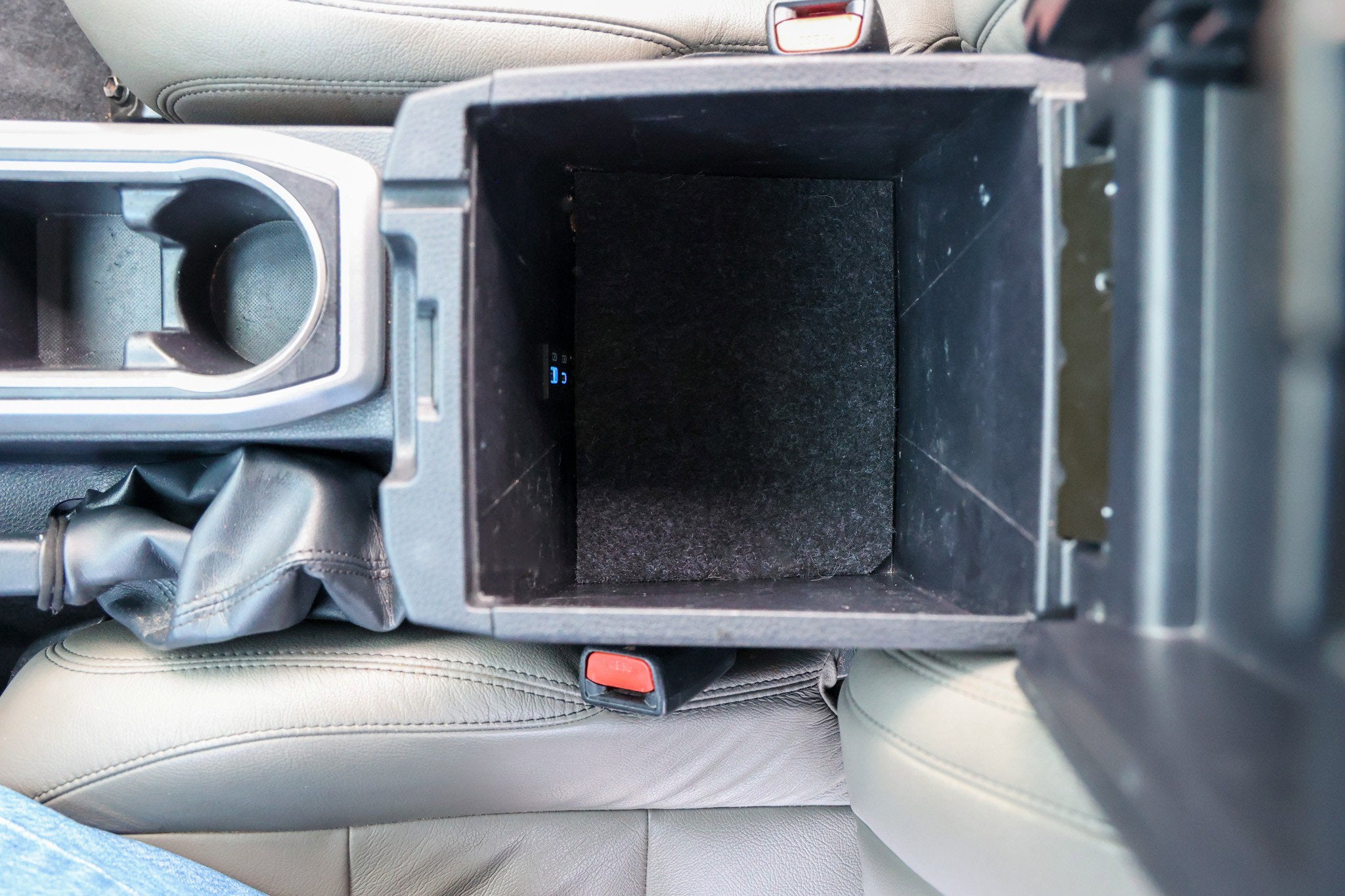 2023 Toyota TACOMA SR5 SR5