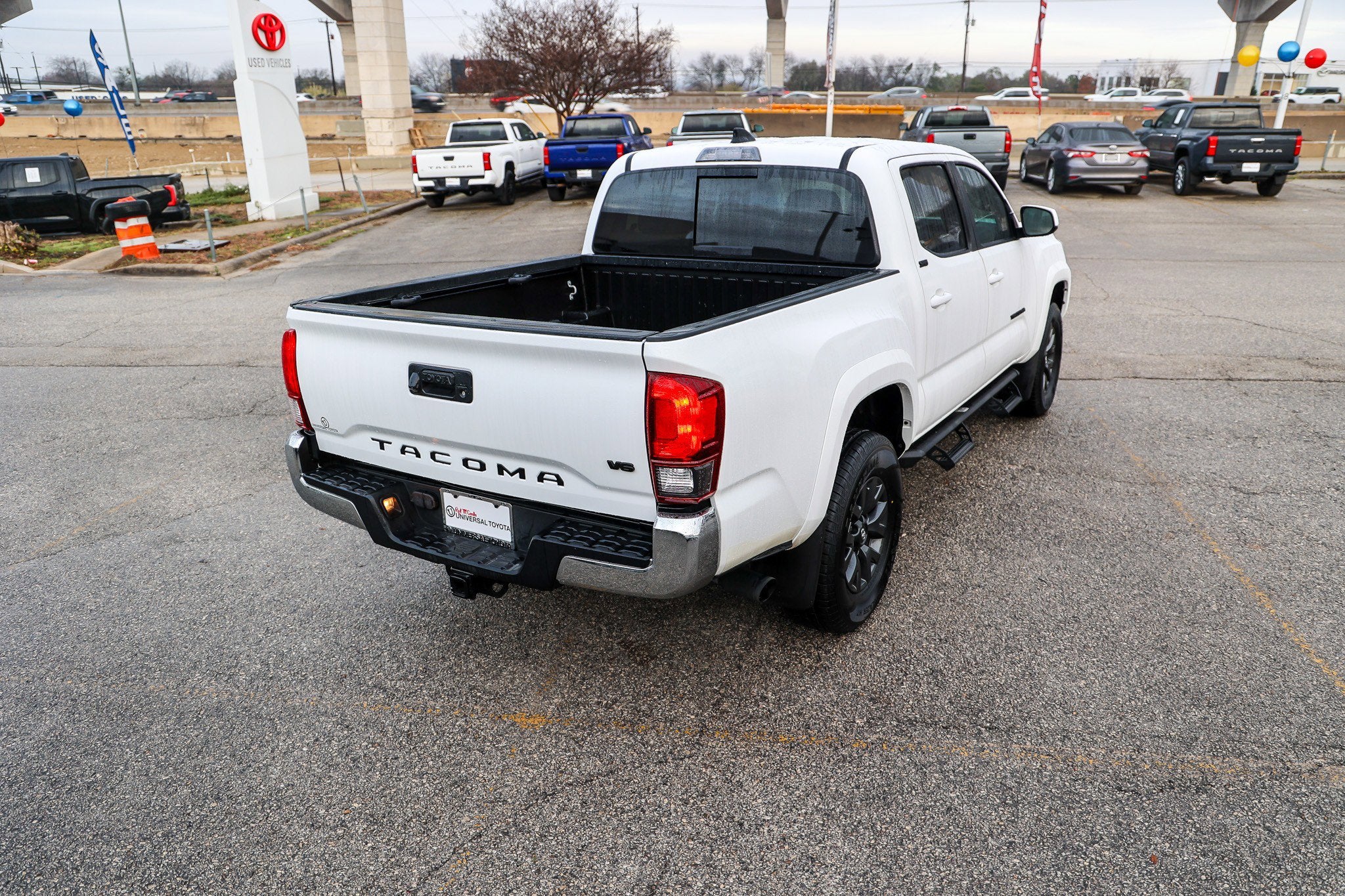 2023 Toyota TACOMA SR5 SR5