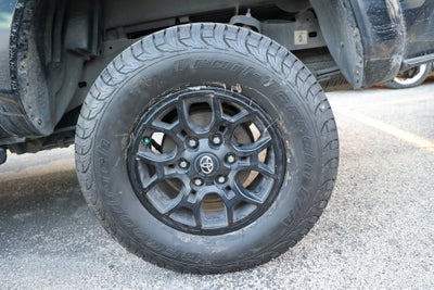 2022 Toyota TACOMA SR5 SR5