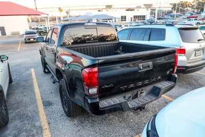 2022 Toyota TACOMA SR5 SR5