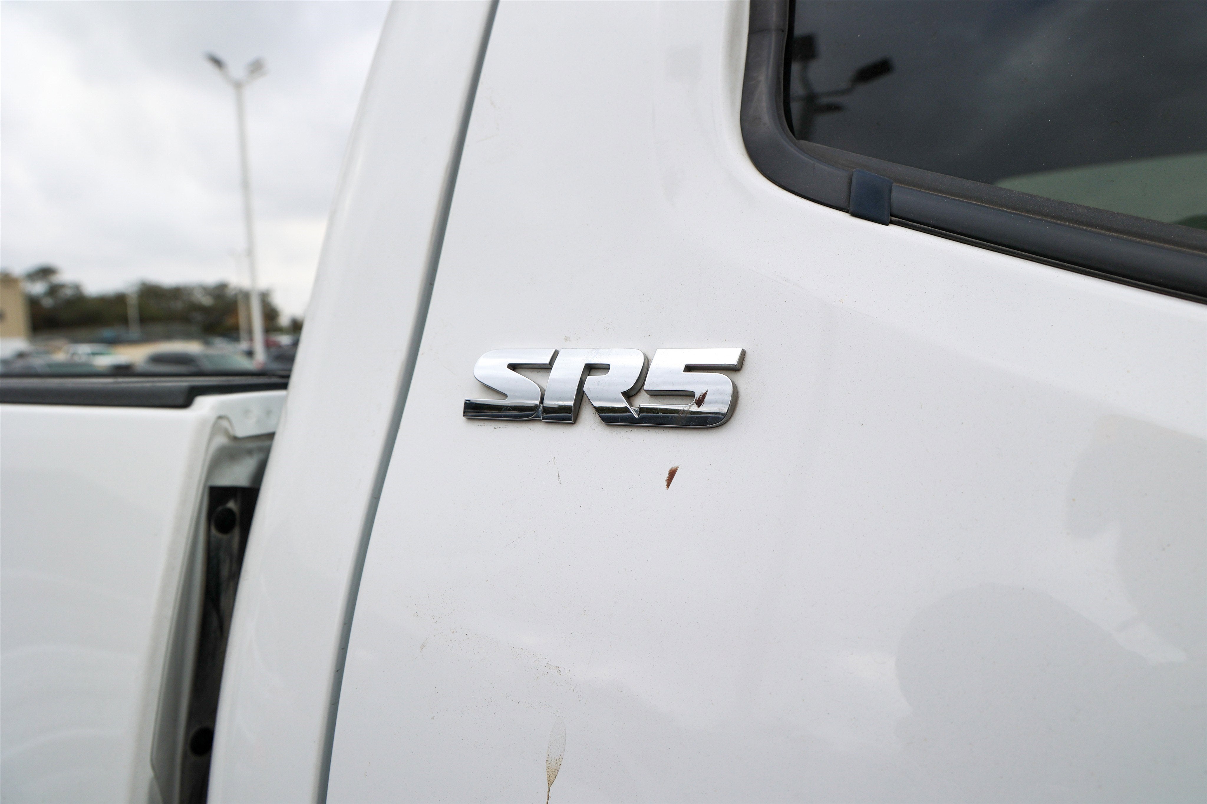 2020 Toyota TACOMA SR5 SR