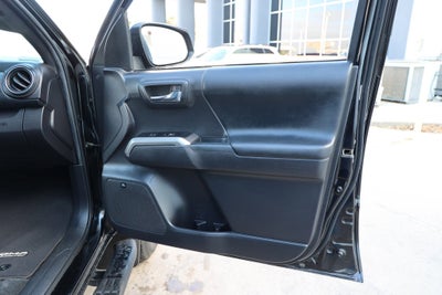 2023 Toyota TACOMA LIMITED Limited