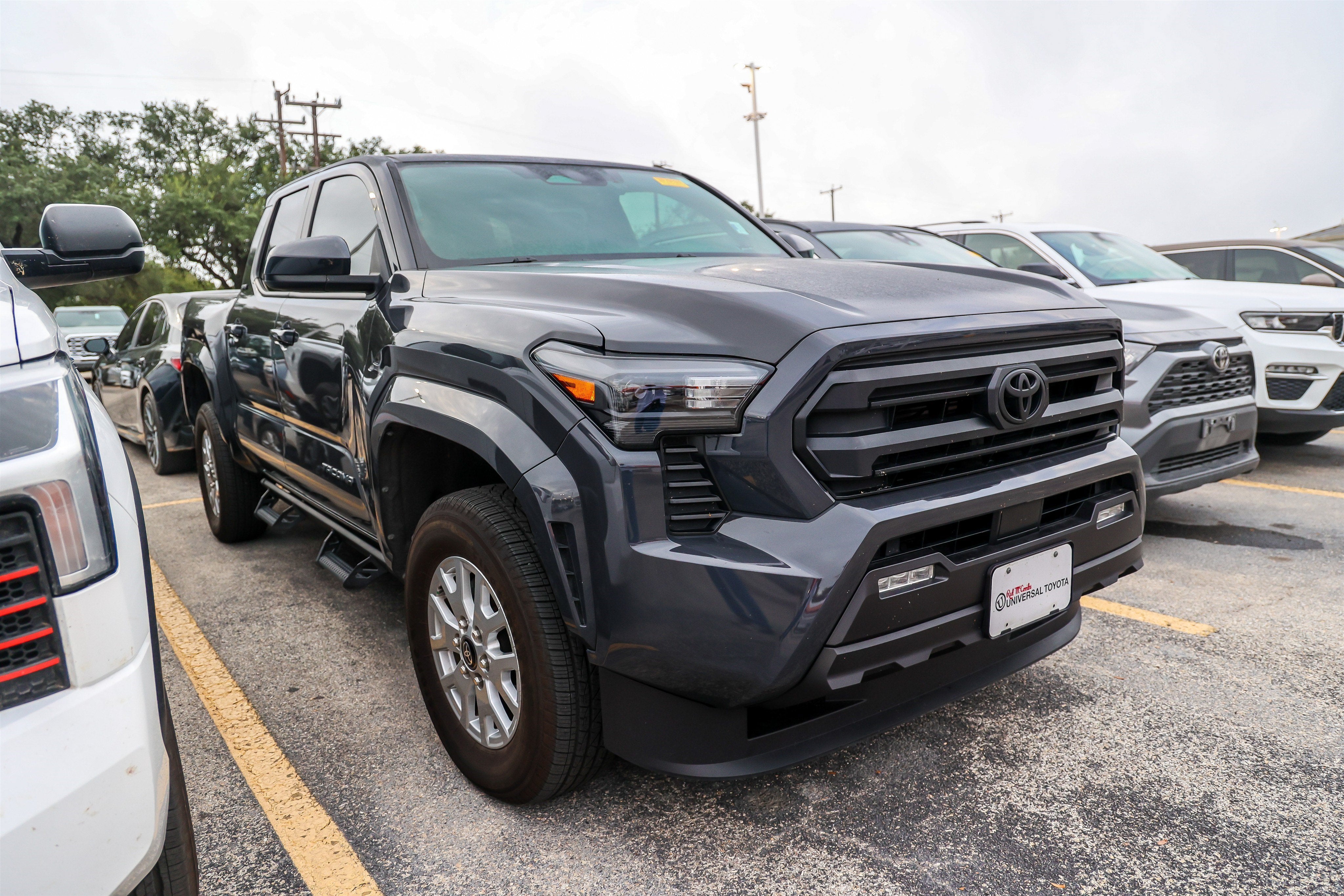 2025 Toyota Tacoma SR5