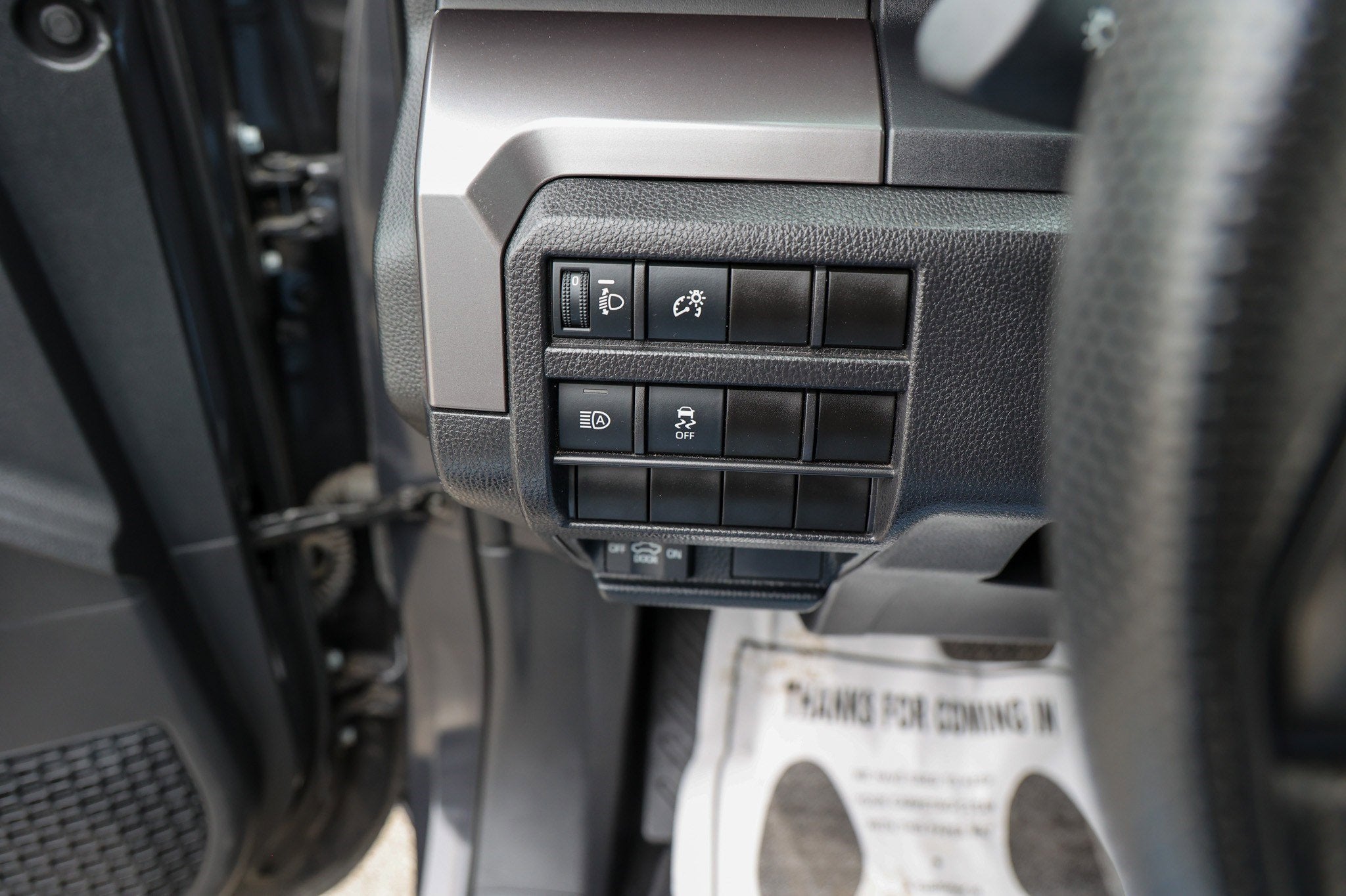 2025 Toyota TACOMA SR5 SR5