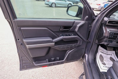 2025 Toyota TACOMA SR5 SR5