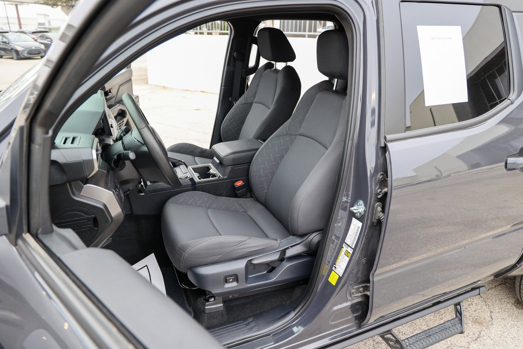 2025 Toyota TACOMA SR5 SR5