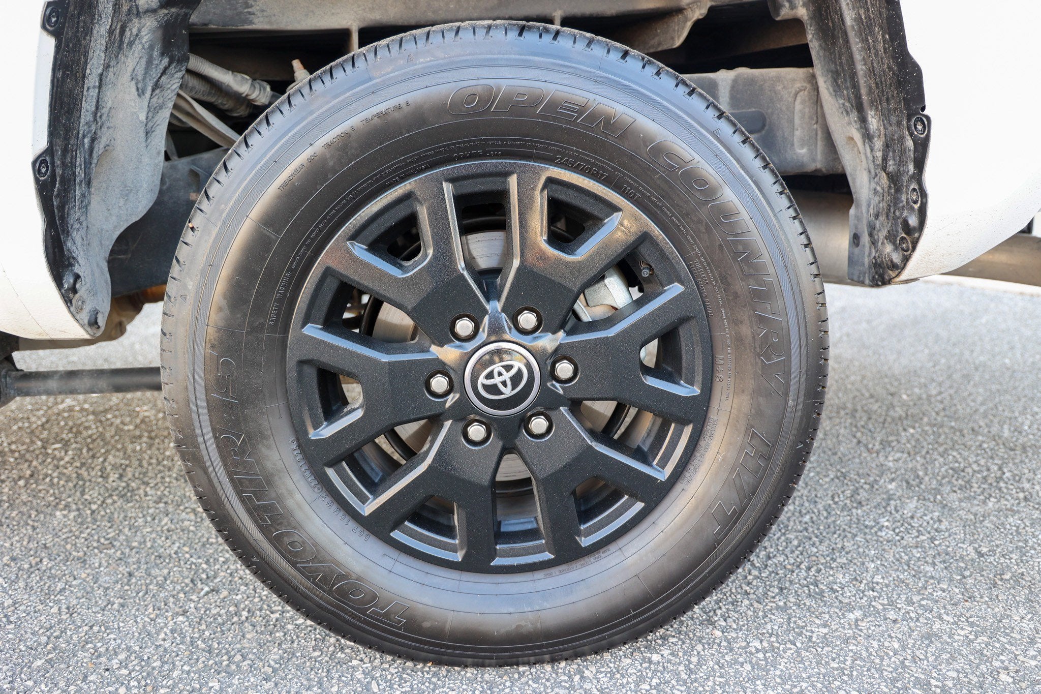 2025 Toyota TACOMA SR5 SR5