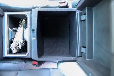 2025 Toyota TACOMA SR5 SR5