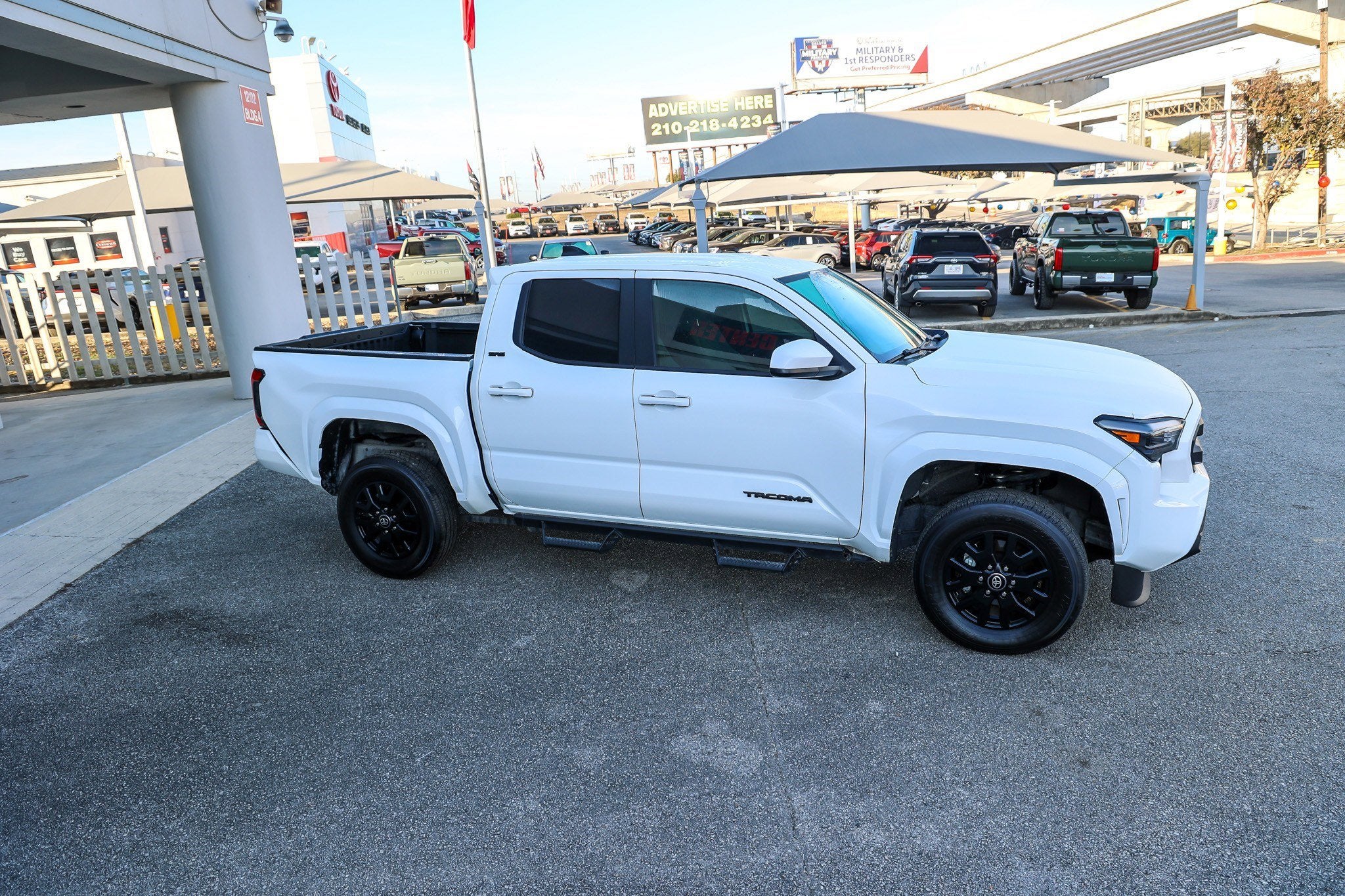 2025 Toyota TACOMA SR5 SR5