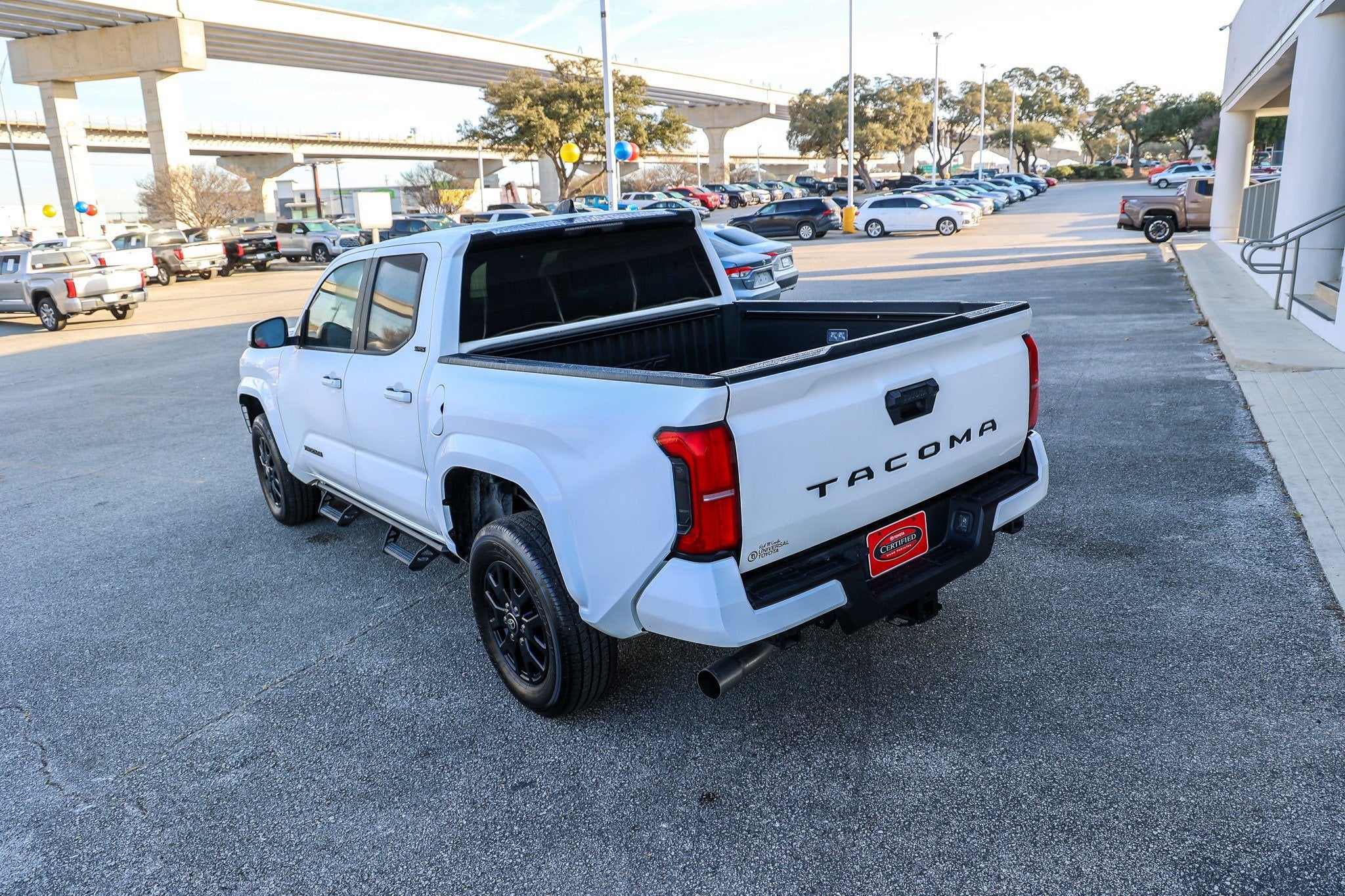 2025 Toyota TACOMA SR5 SR5
