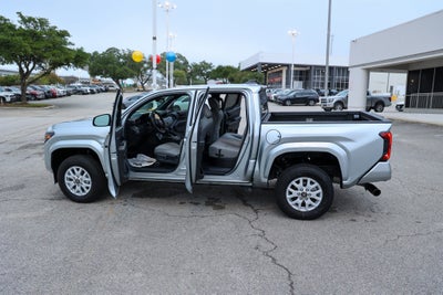 2025 Toyota TACOMA SR5 SR5
