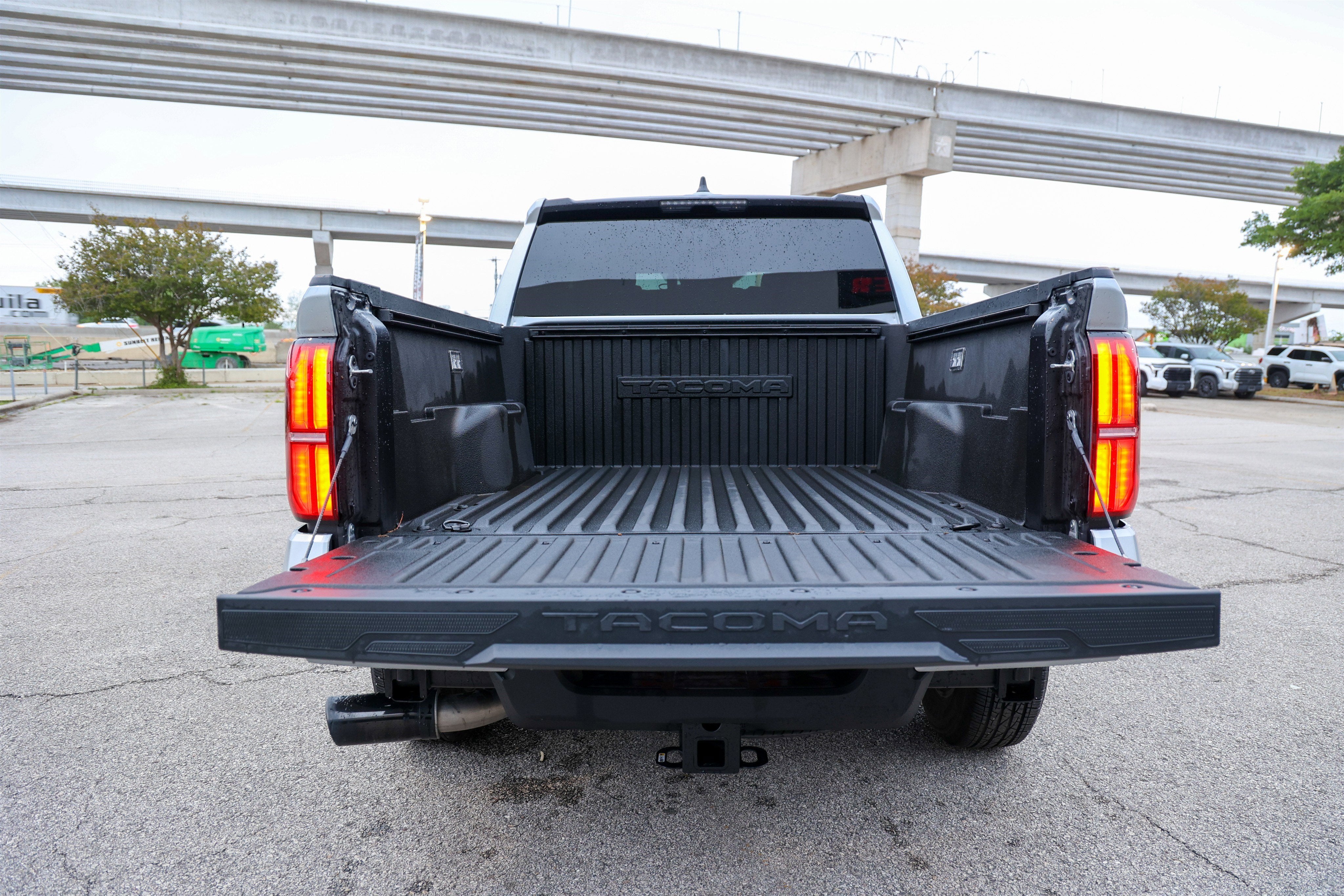 2025 Toyota TACOMA SR5 SR5