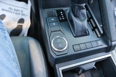 2025 Toyota TACOMA SR5 SR5