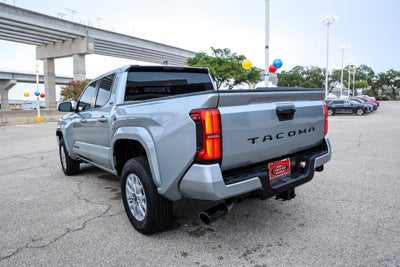 2025 Toyota TACOMA SR5 SR5