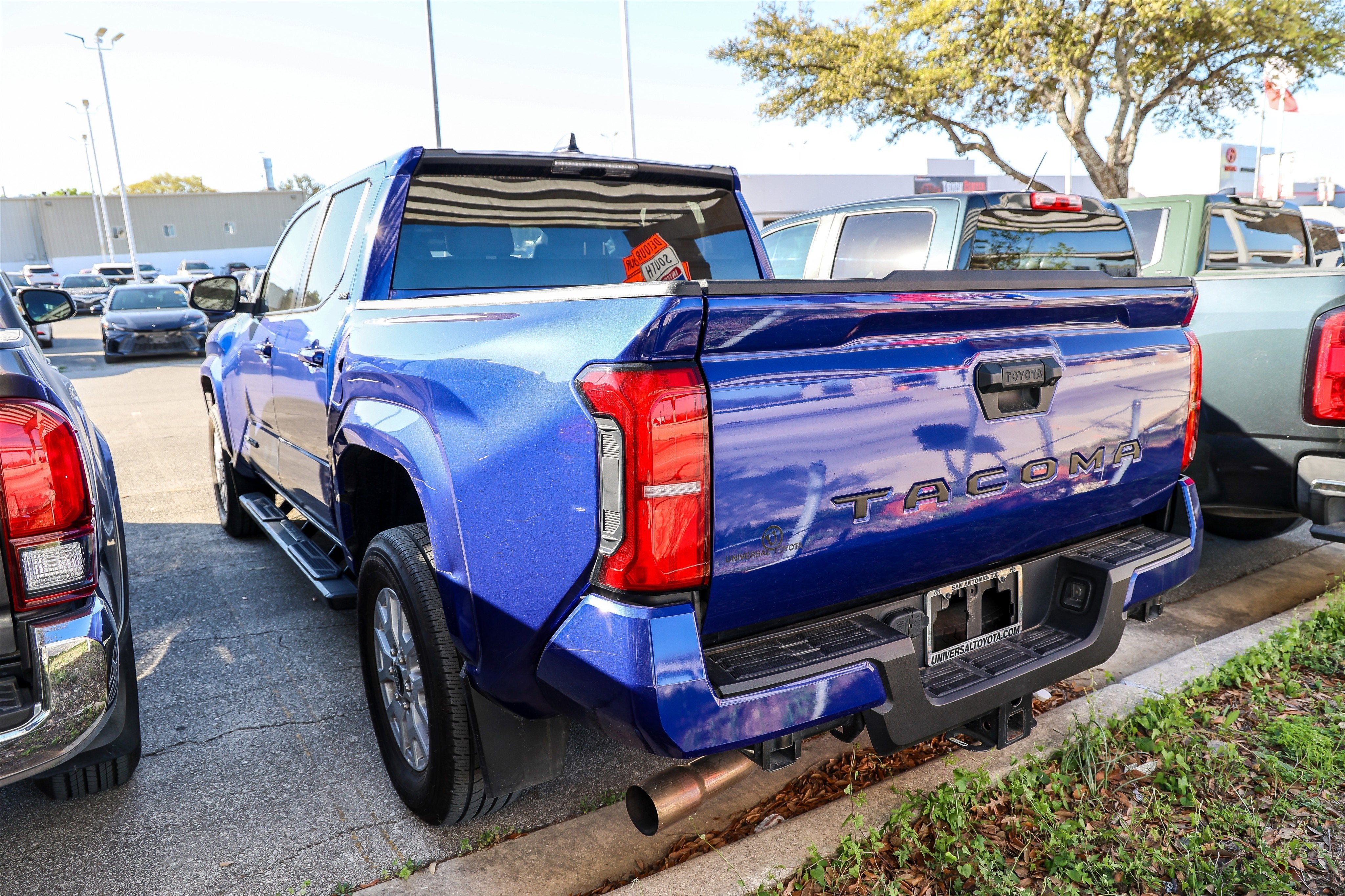 2024 Toyota TACOMA SR5 SR5