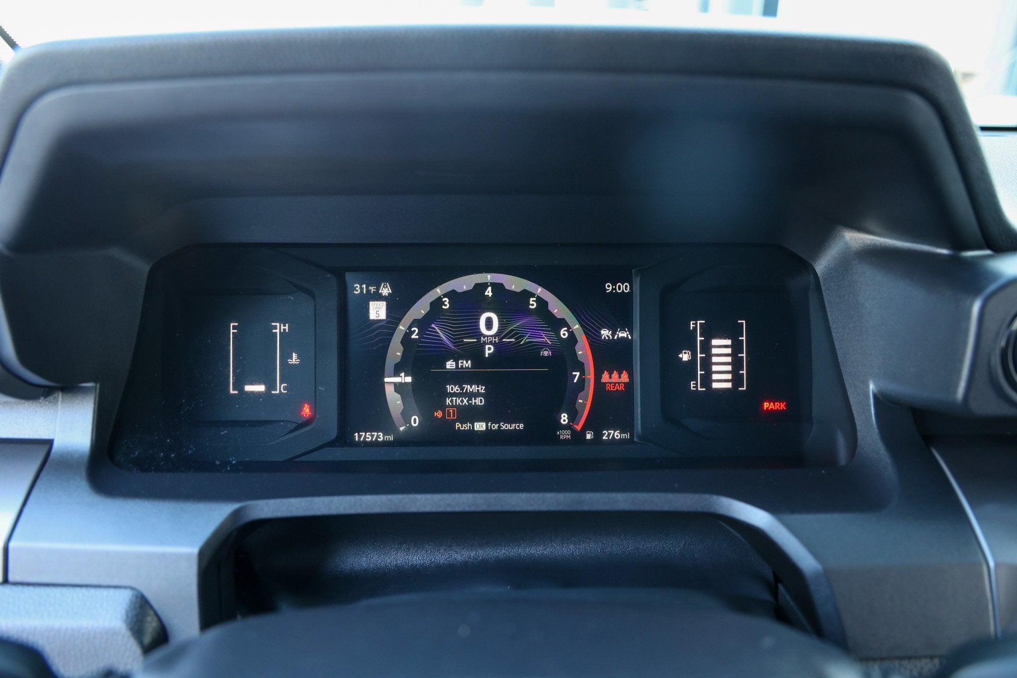 2024 Toyota TACOMA SR5 SR5