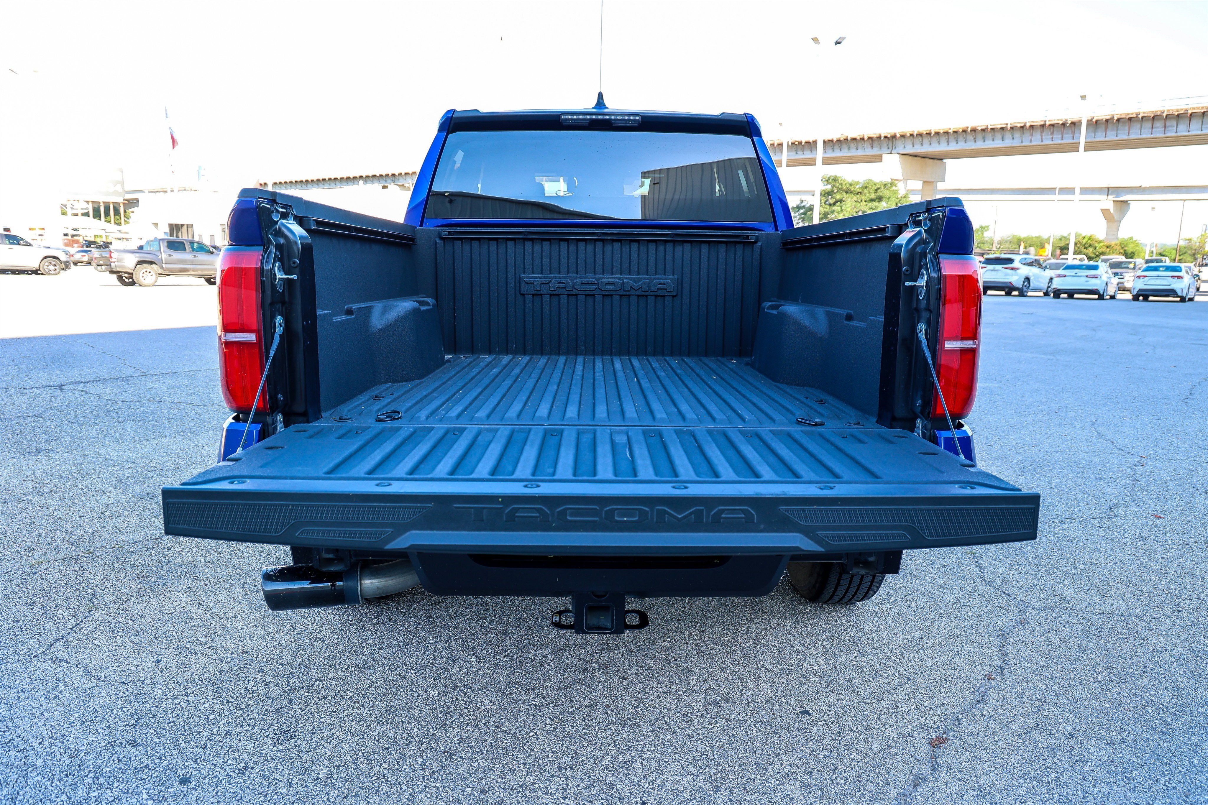 2024 Toyota TACOMA SR5 SR5