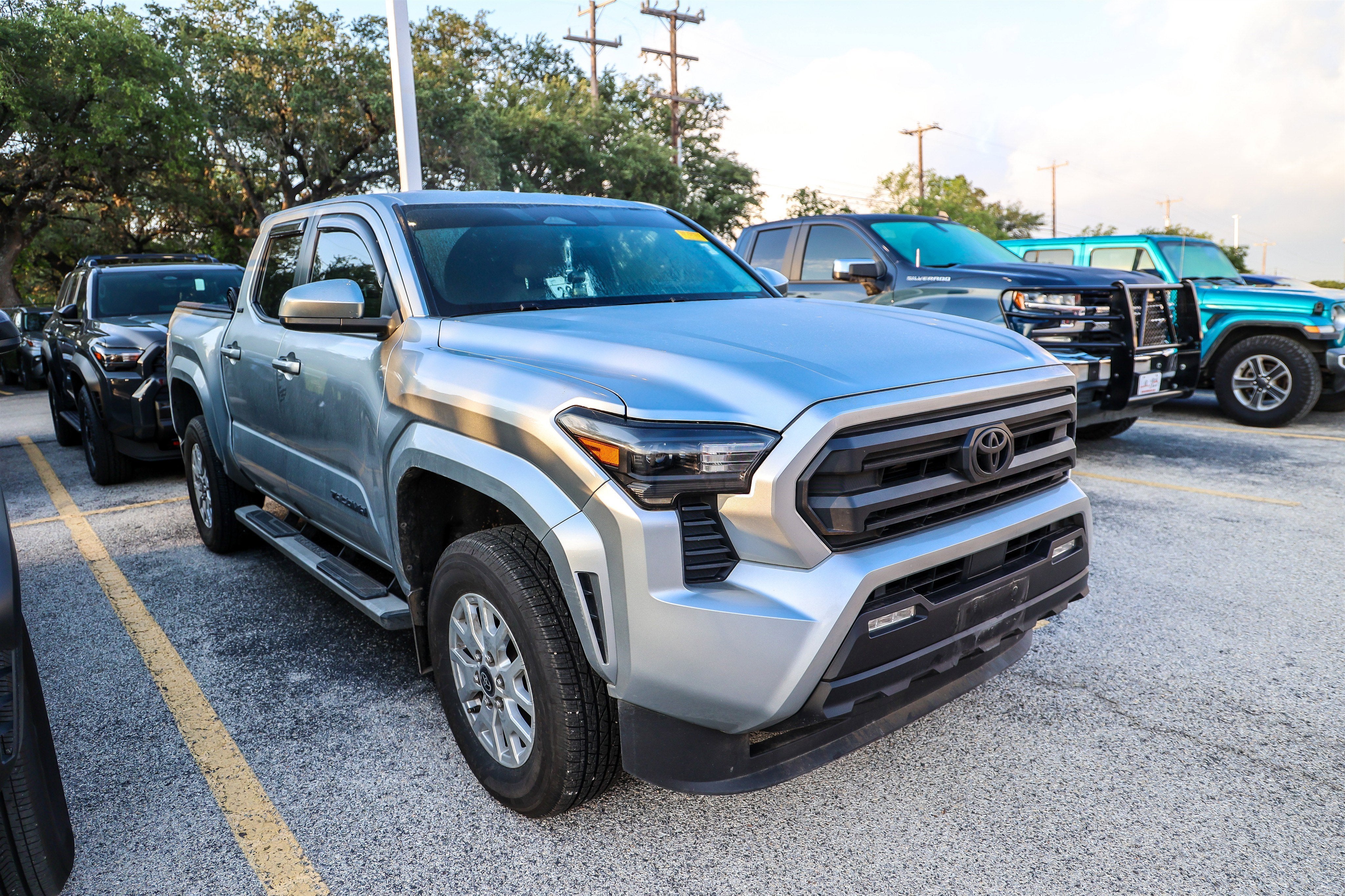 2025 Toyota Tacoma SR5