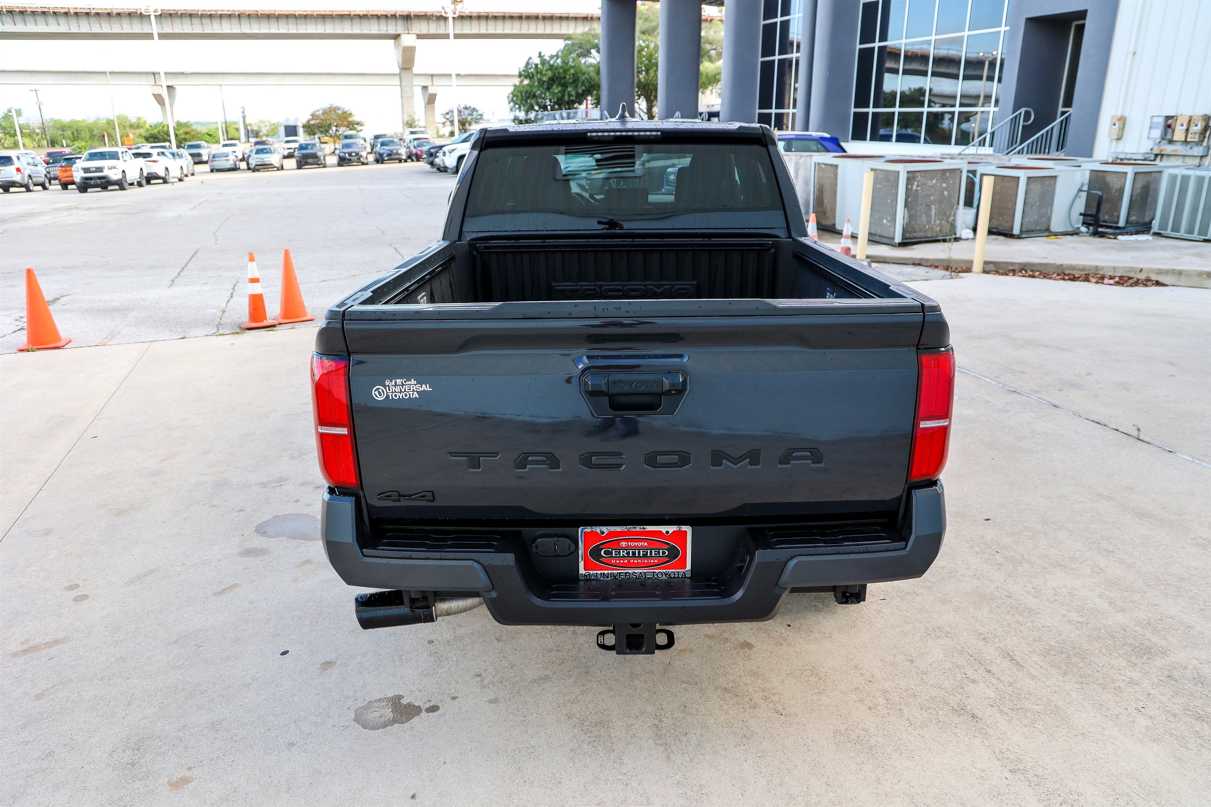 2025 Toyota Tacoma 4WD SR5