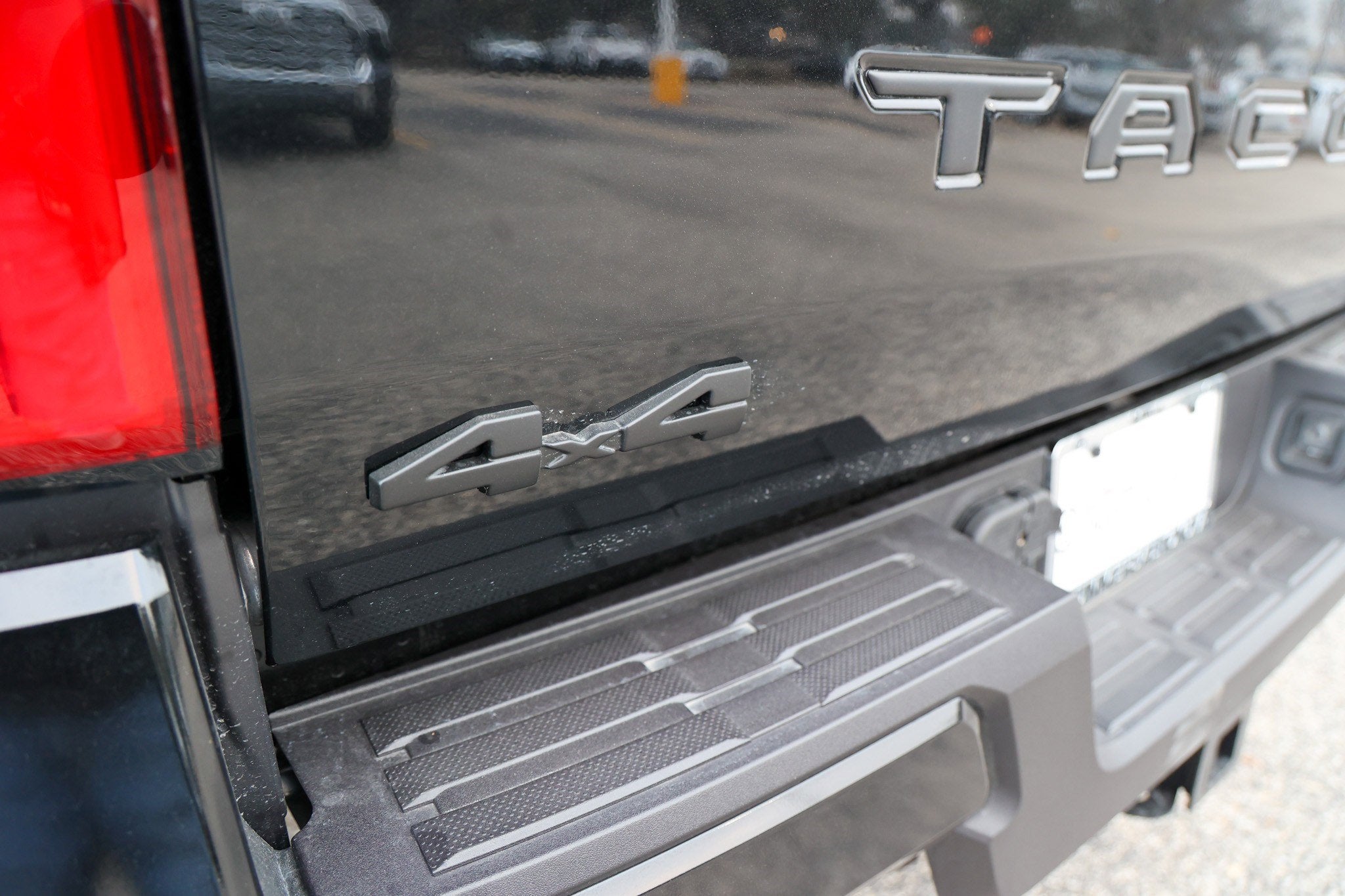 2025 Toyota TACOMA SR5 SR5