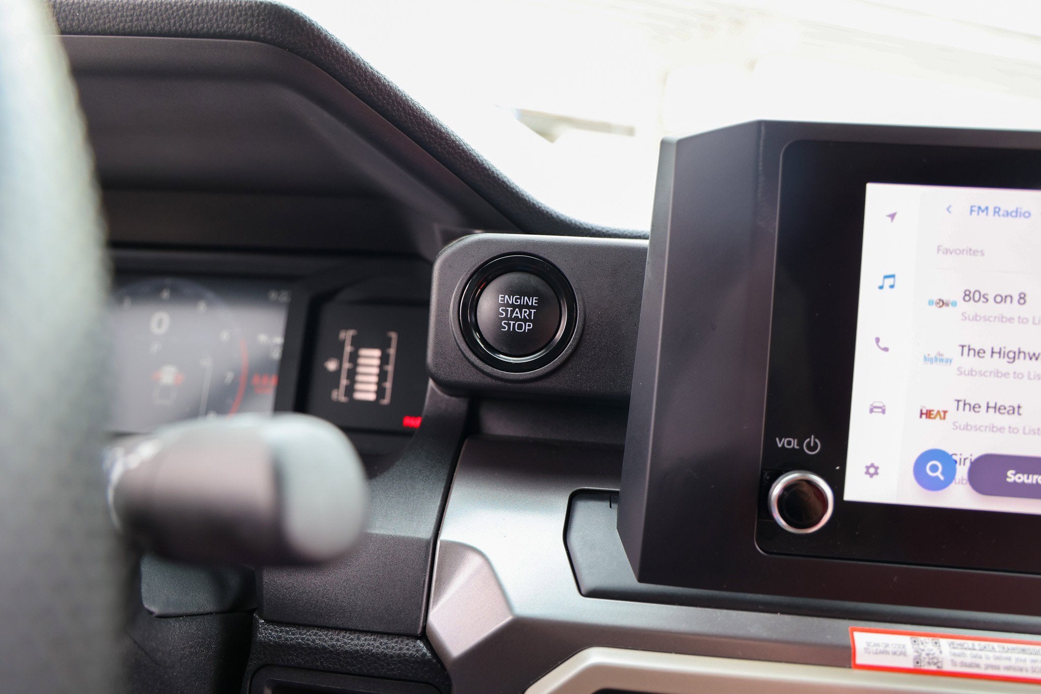 2025 Toyota TACOMA SR5 SR5