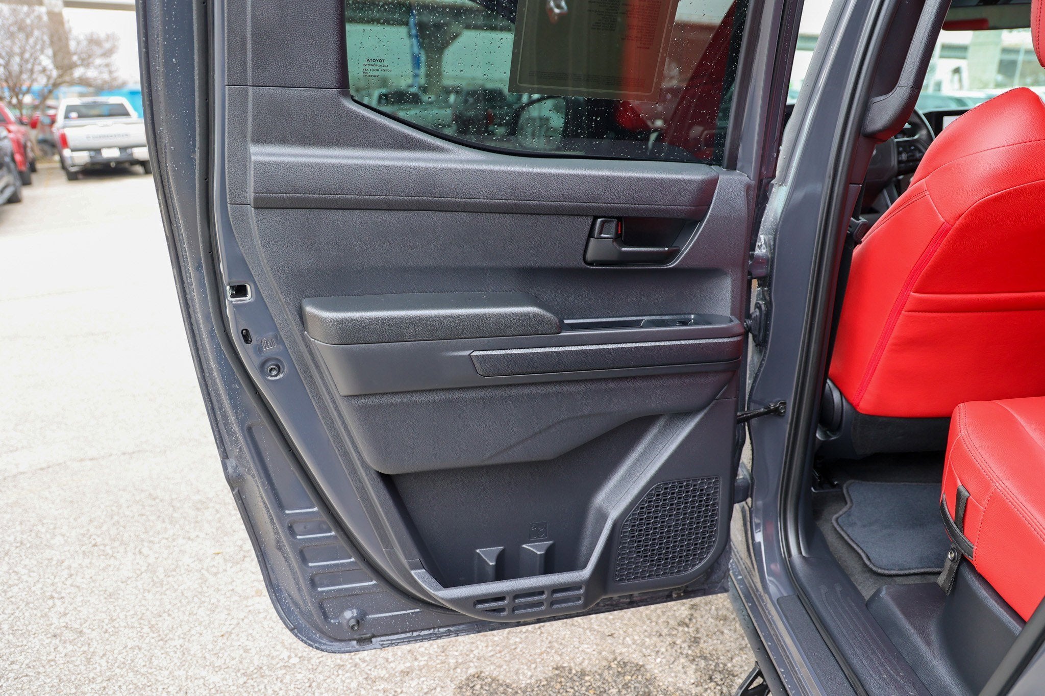 2025 Toyota TACOMA SR5 SR5