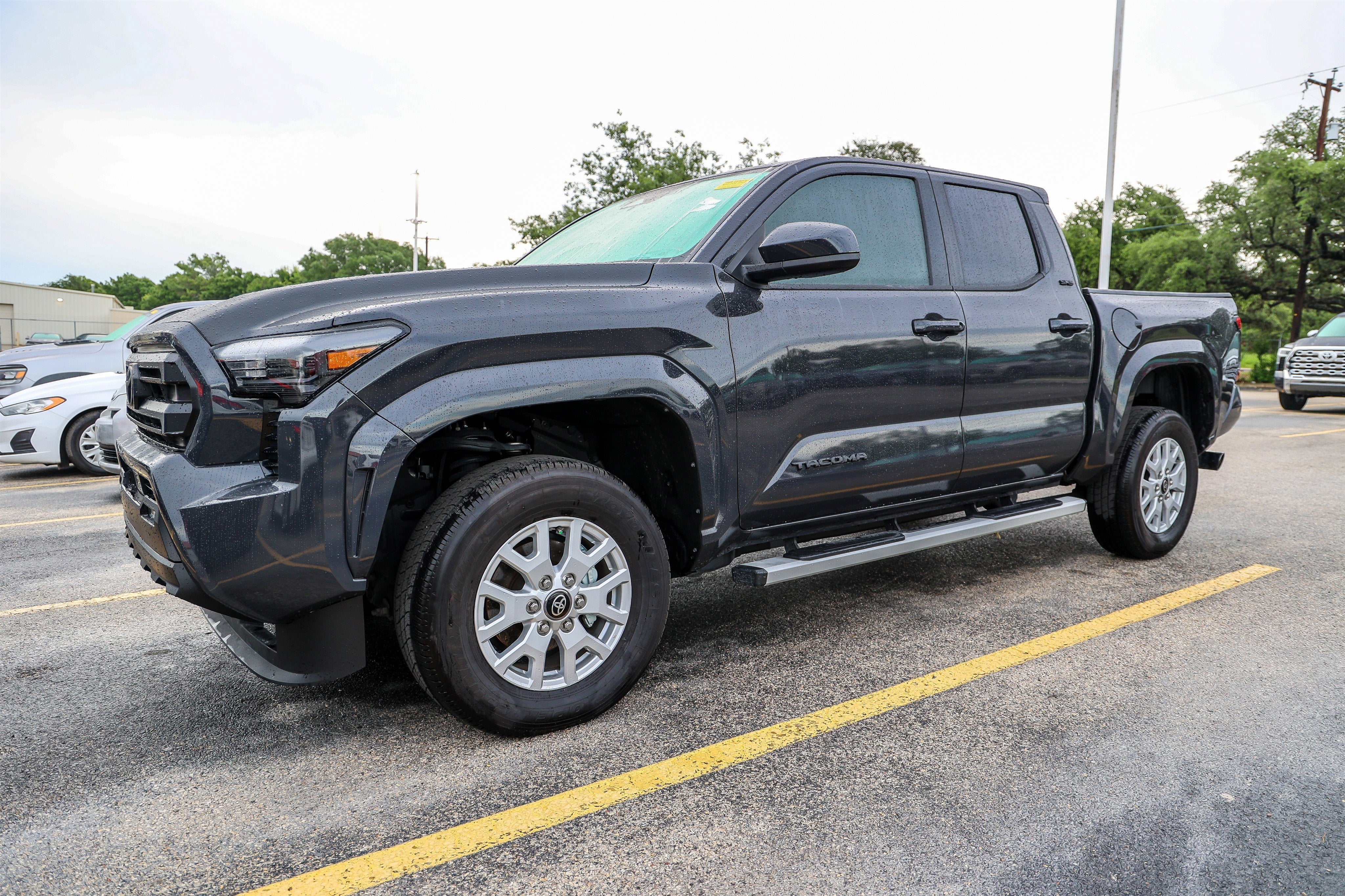 2025 Toyota Tacoma SR5